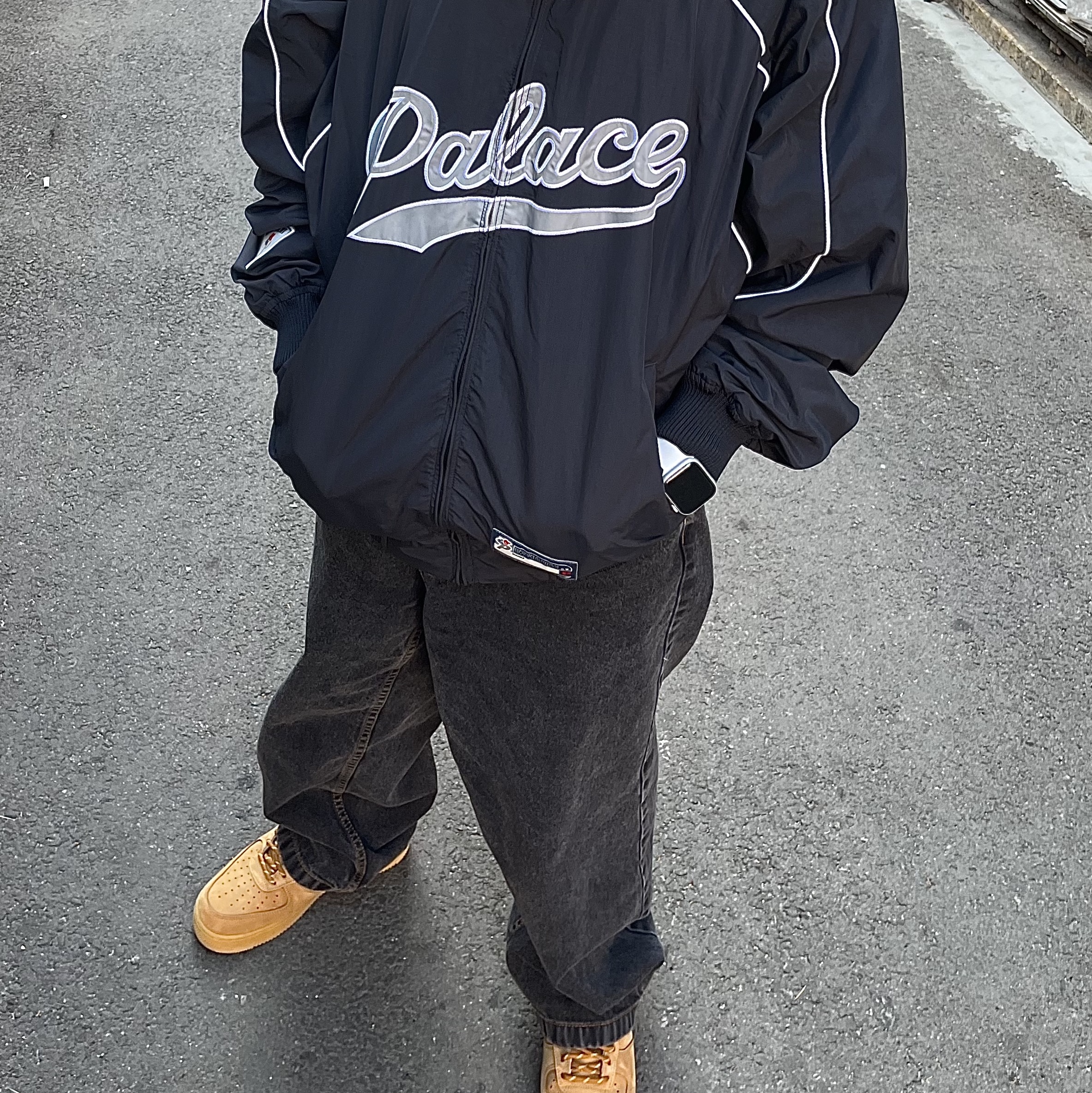 Palace Sport Mit Script Jacket Black - 22FW, Wooyoungmi Embroidered Ball Cap Black - 23SS 착용 스타일 - 2