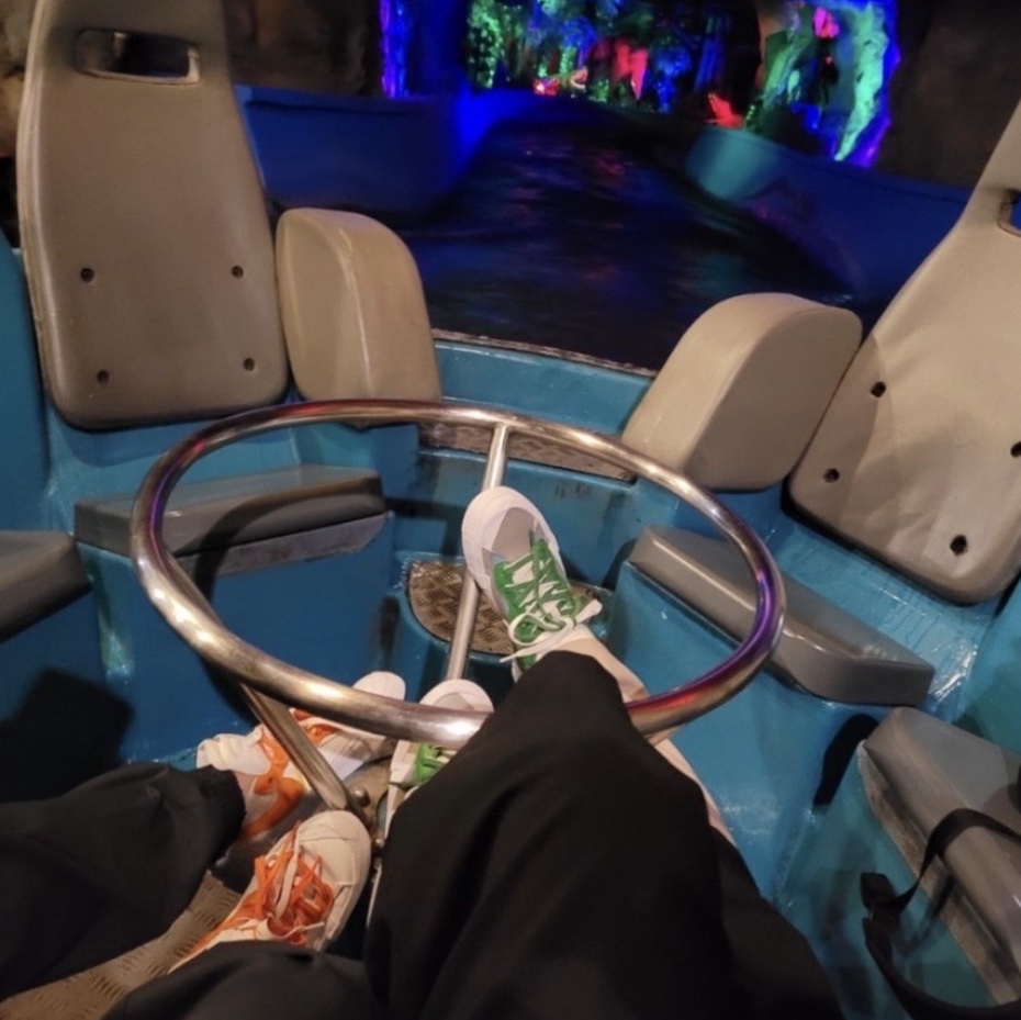 Nike x Sacai Blazer Low Magma Orange, Nike x Sacai Blazer Low Classic Green 착용 스타일