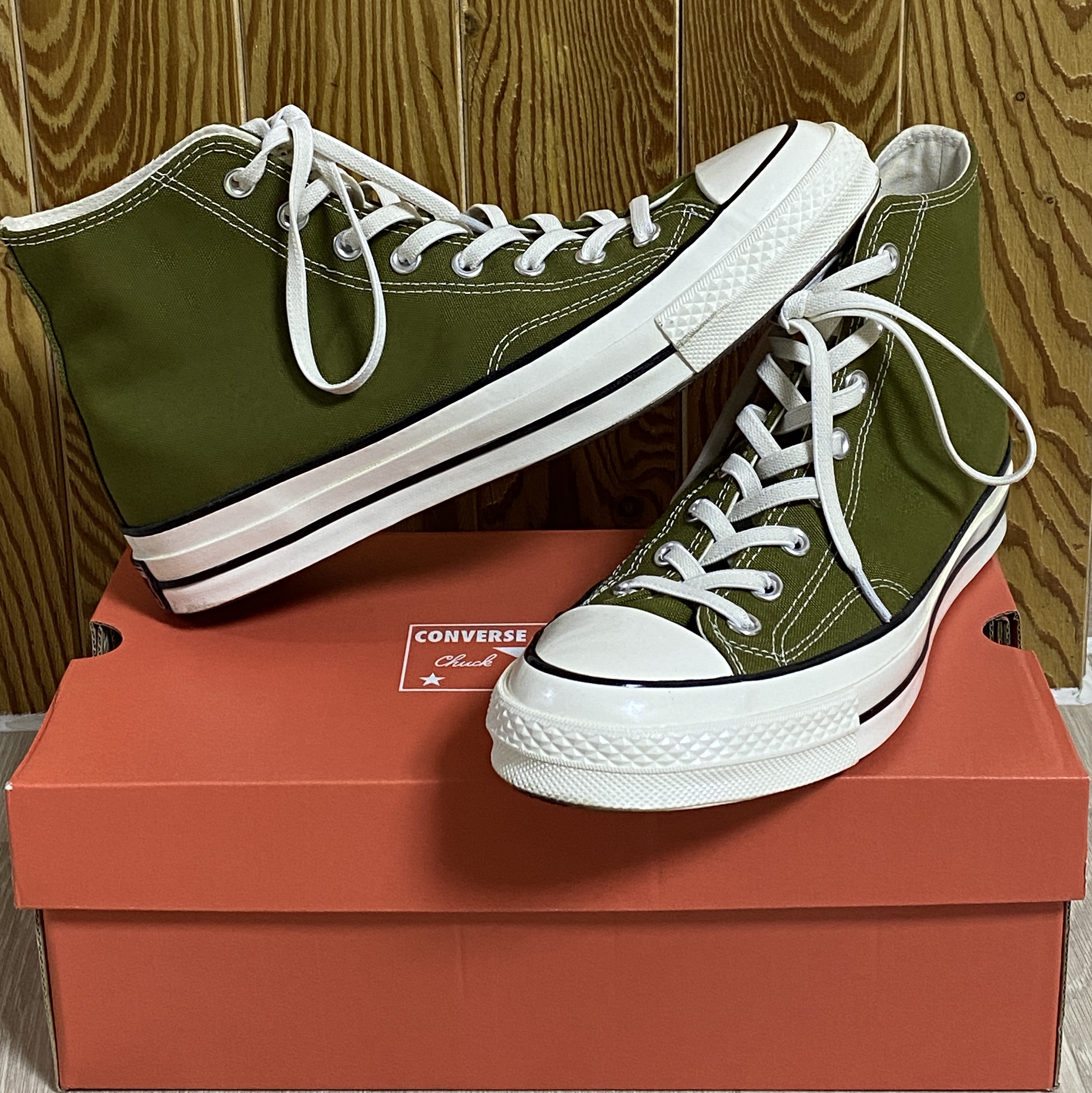Converse Chuck 70 High Dark Moss 착용 스타일