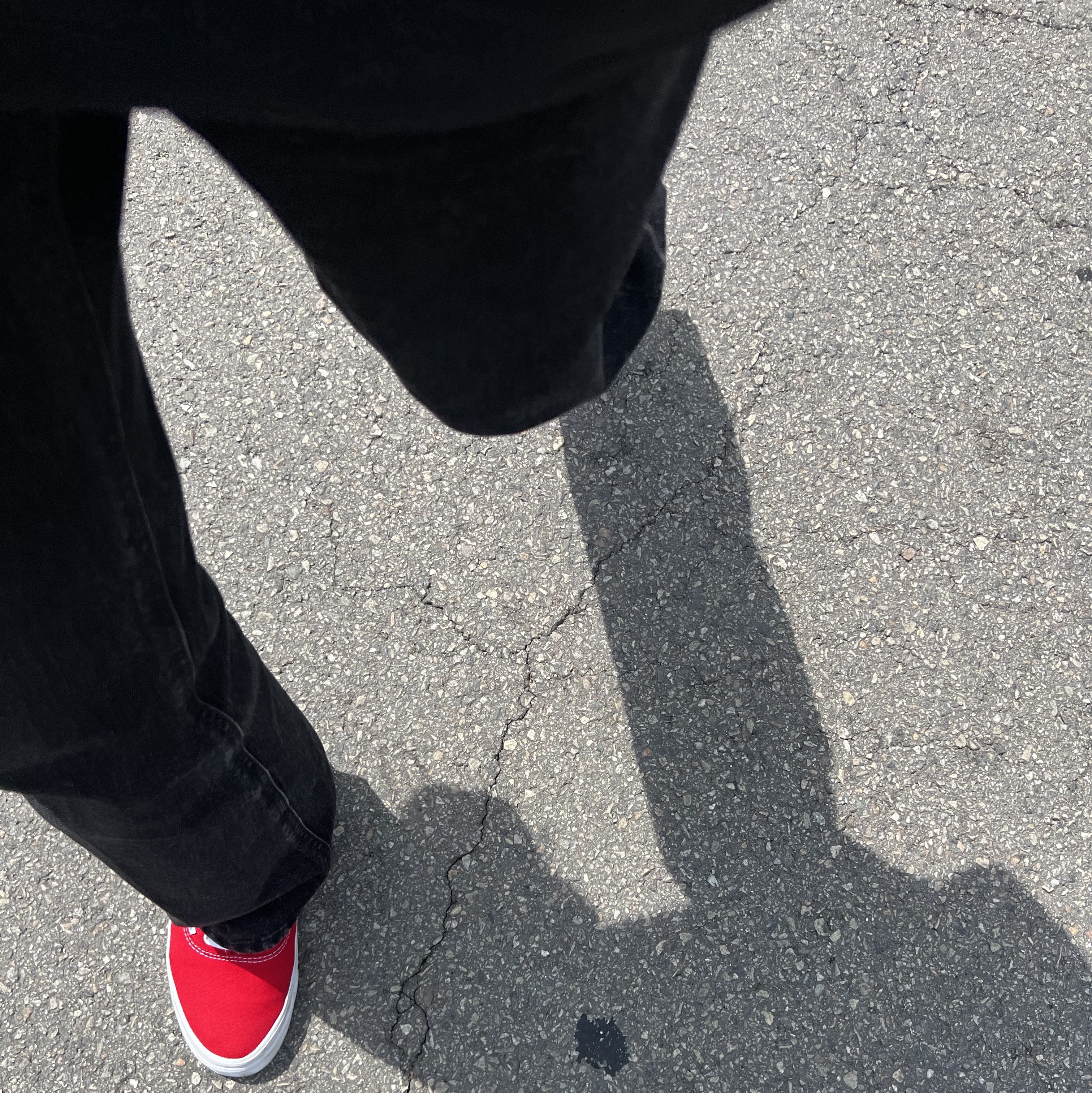 Vans Vault OG Authentic LX Red 착용 스타일