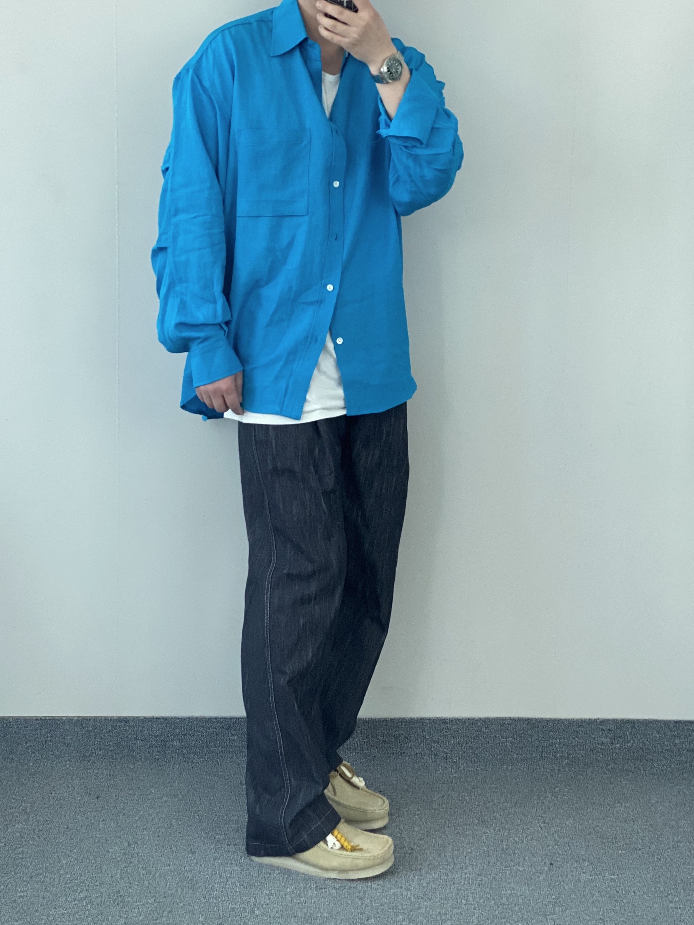 클락스 x 디스이즈네버댓 왈라비 메이플 착용 스타일 - 1