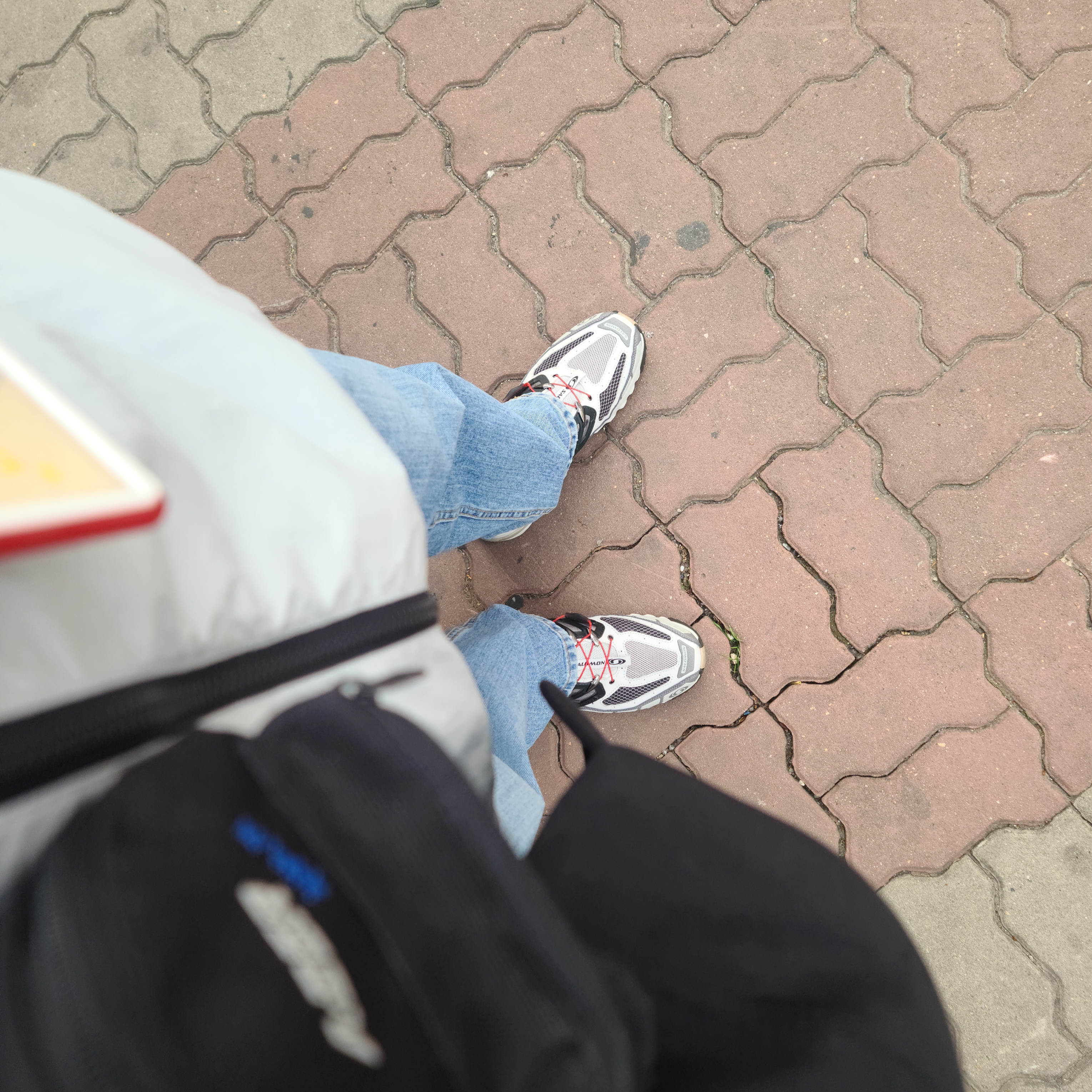 Salomon ACS Pro Beluga Vintage Khaki 착용 스타일