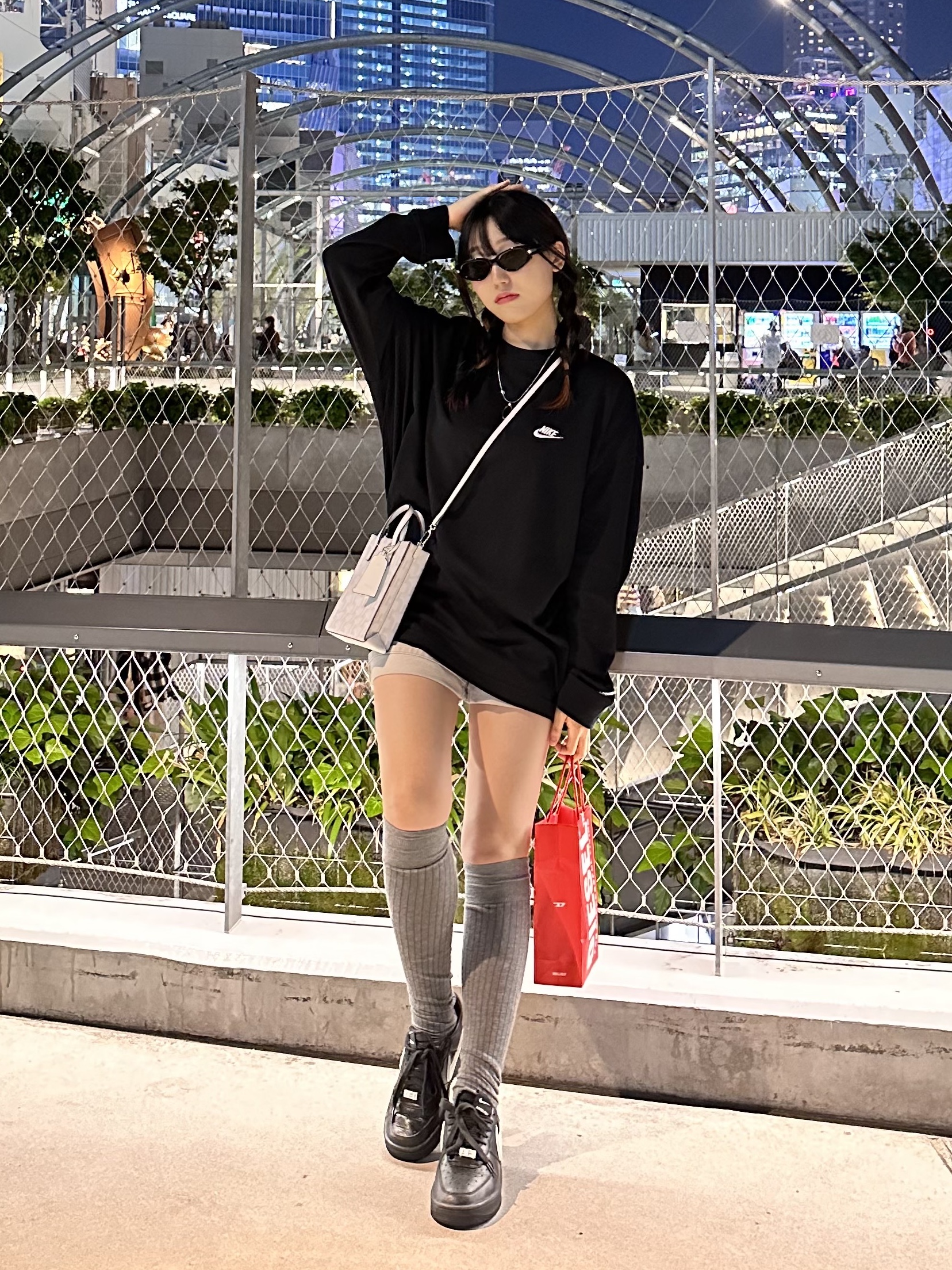 Nike x Peaceminusone LS T-Shirt Black (DR0098-010), Nike x Ambush Air Force 1 Low SP Black 착용 스타일 - 1