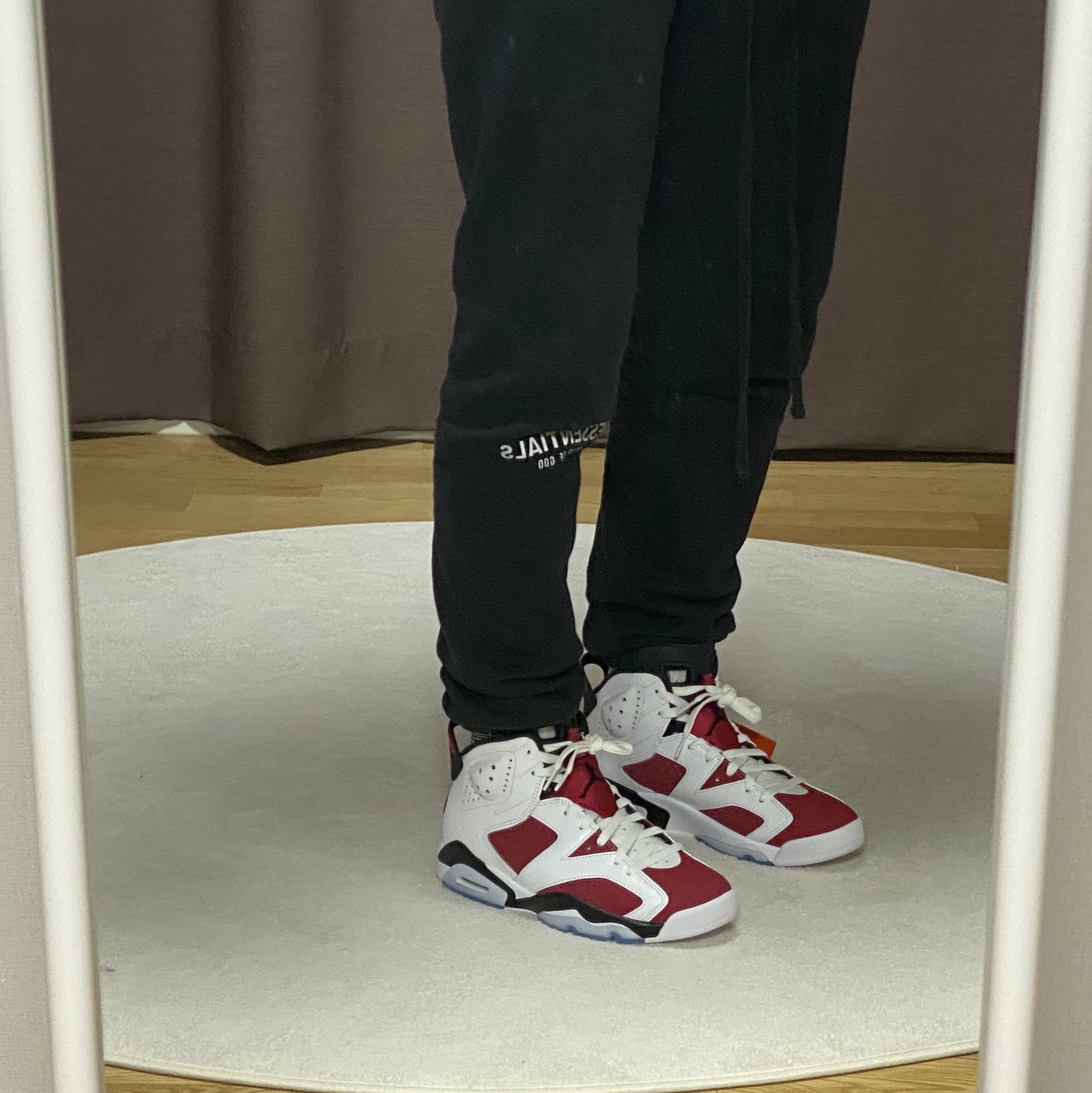 Jordan 6 Retro Carmine 2021 착용 스타일
