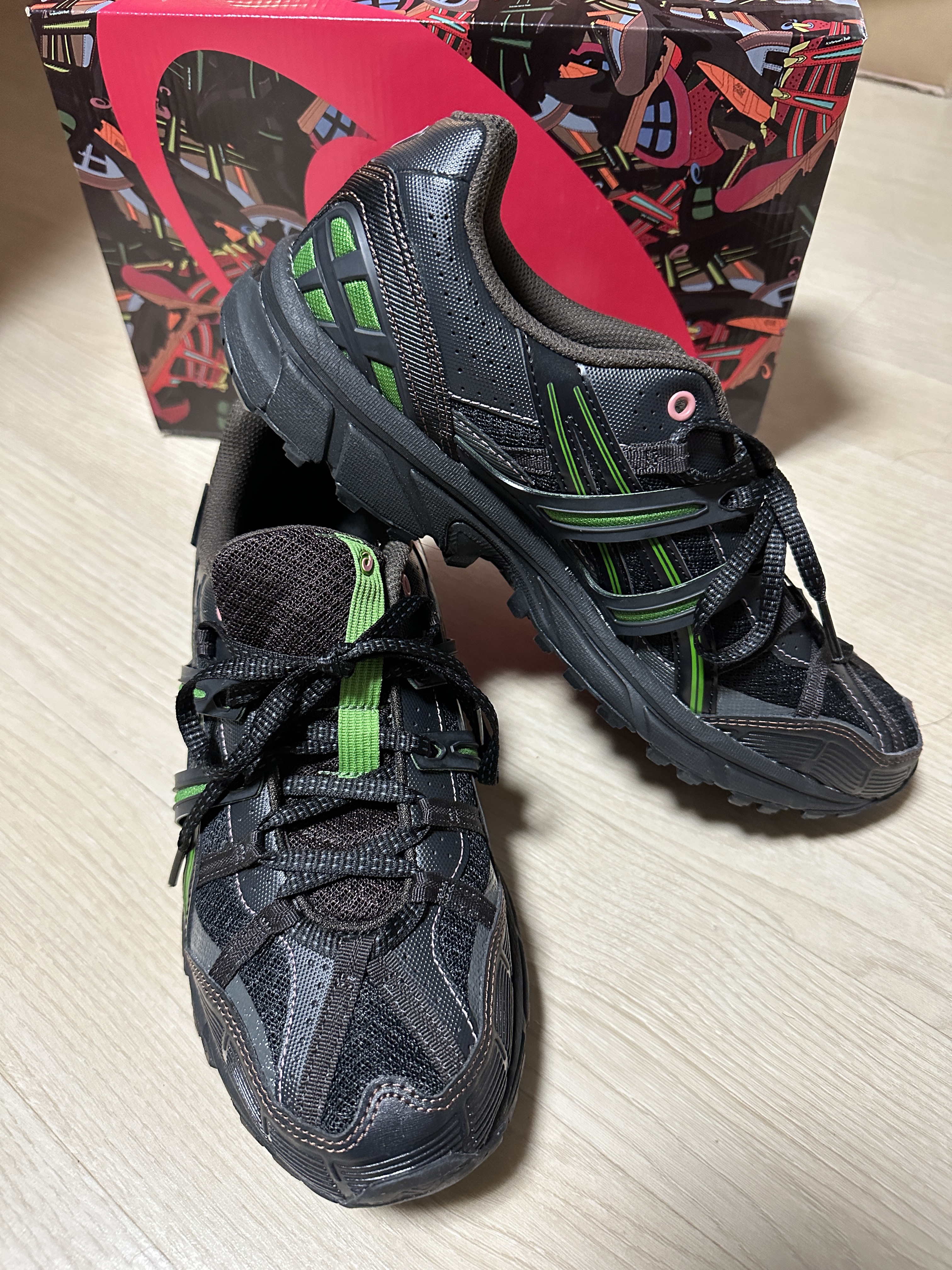 Asics x Andersson Bell Gel-Sonoma 15-50 Black Green 착용 스타일