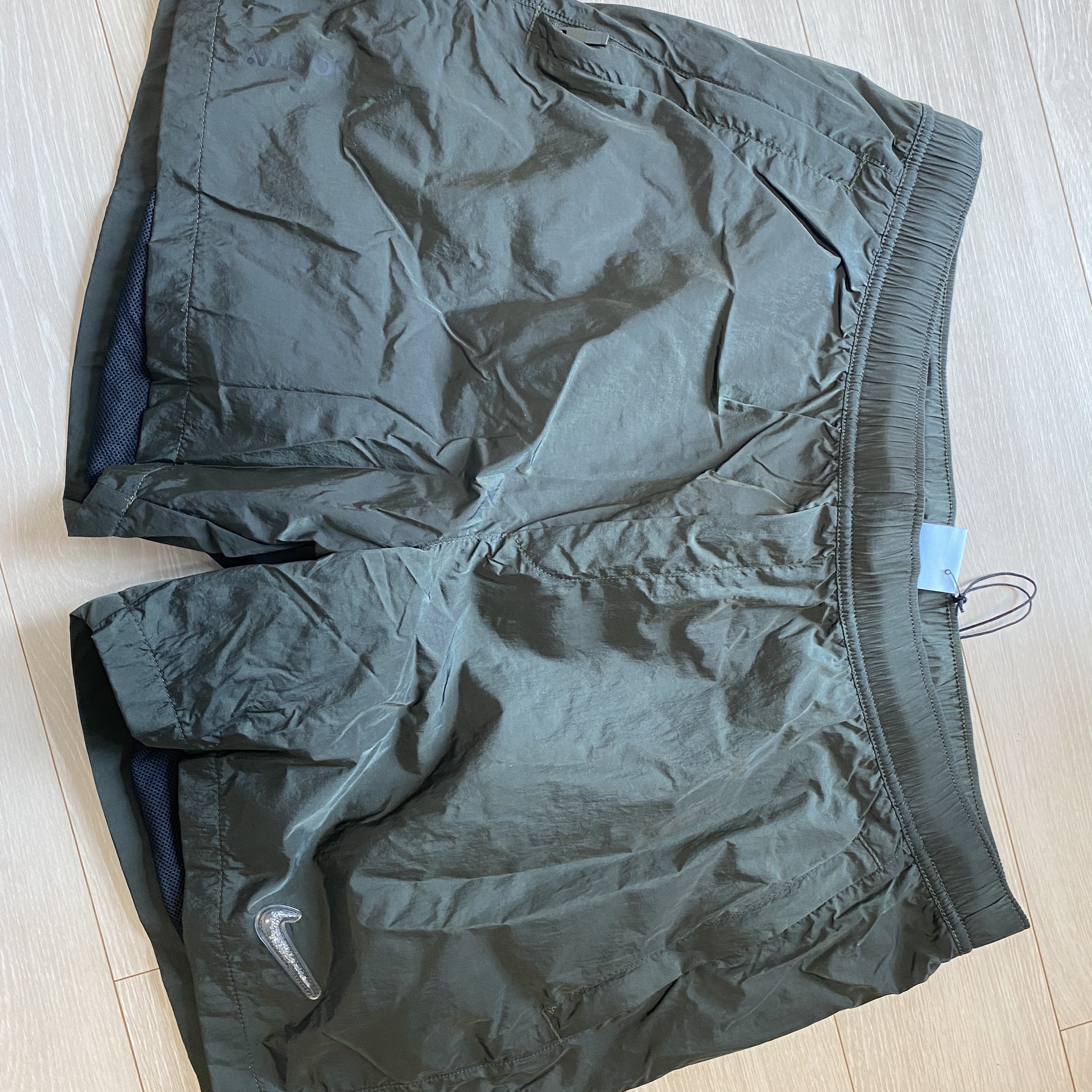 Nike x Drake Nocta Shorts Sequoia (DR2628-355) 착용 스타일