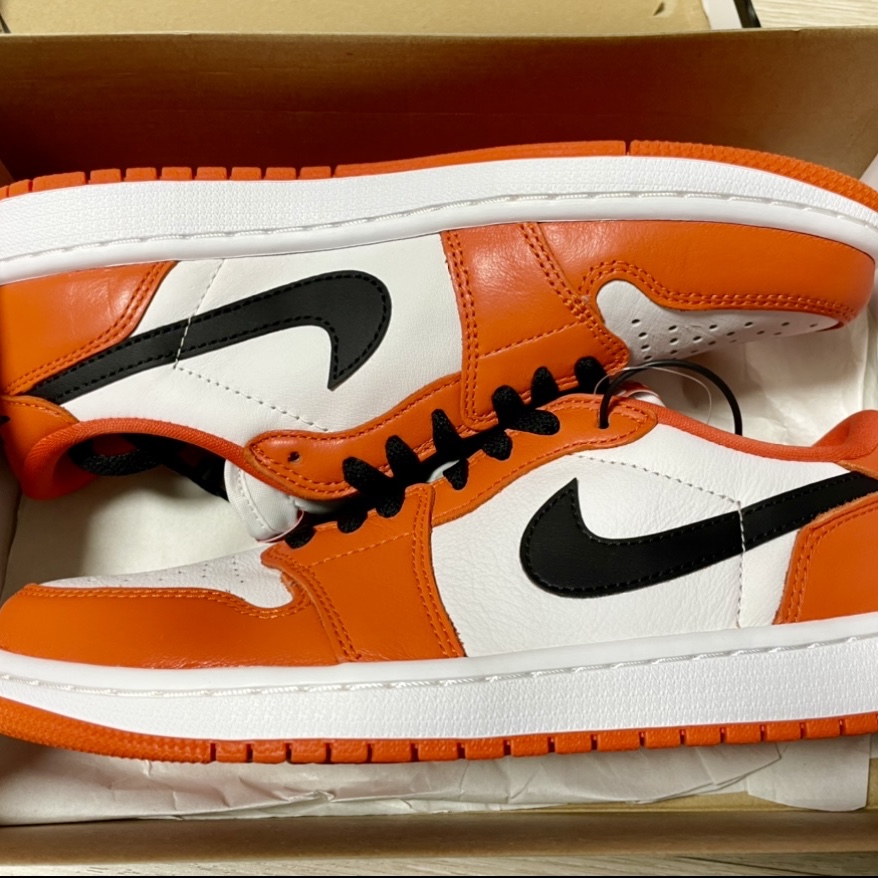 (W) Jordan 1 Low OG Starfish 착용 스타일 - 1