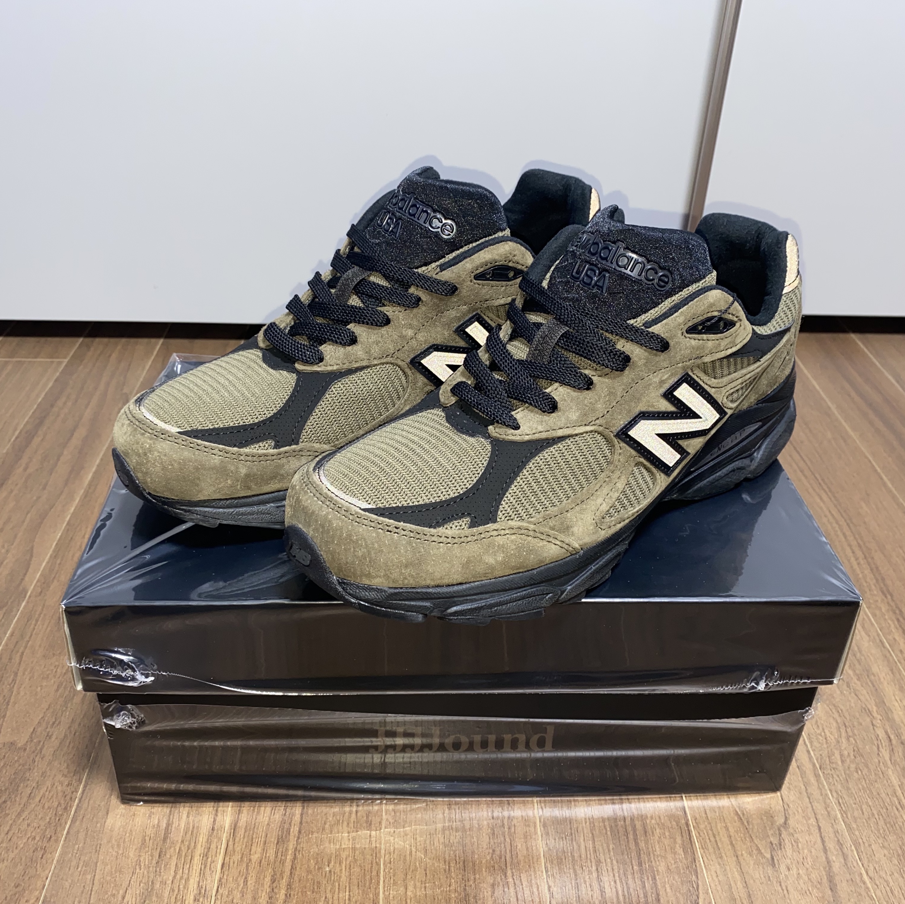 New Balance x JJJJound 990v3 Brown Black 착용 스타일