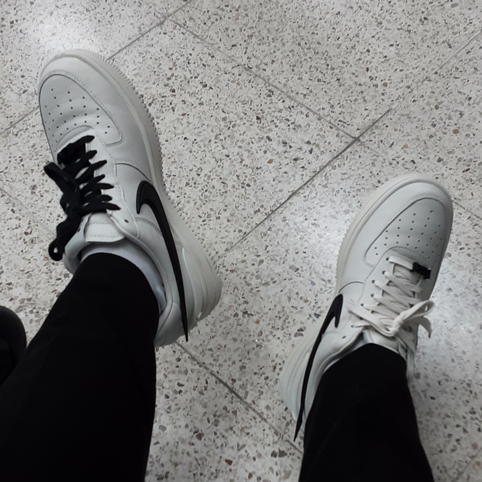 Nike x Ambush Air Force 1 Low SP Phantom 착용 스타일
