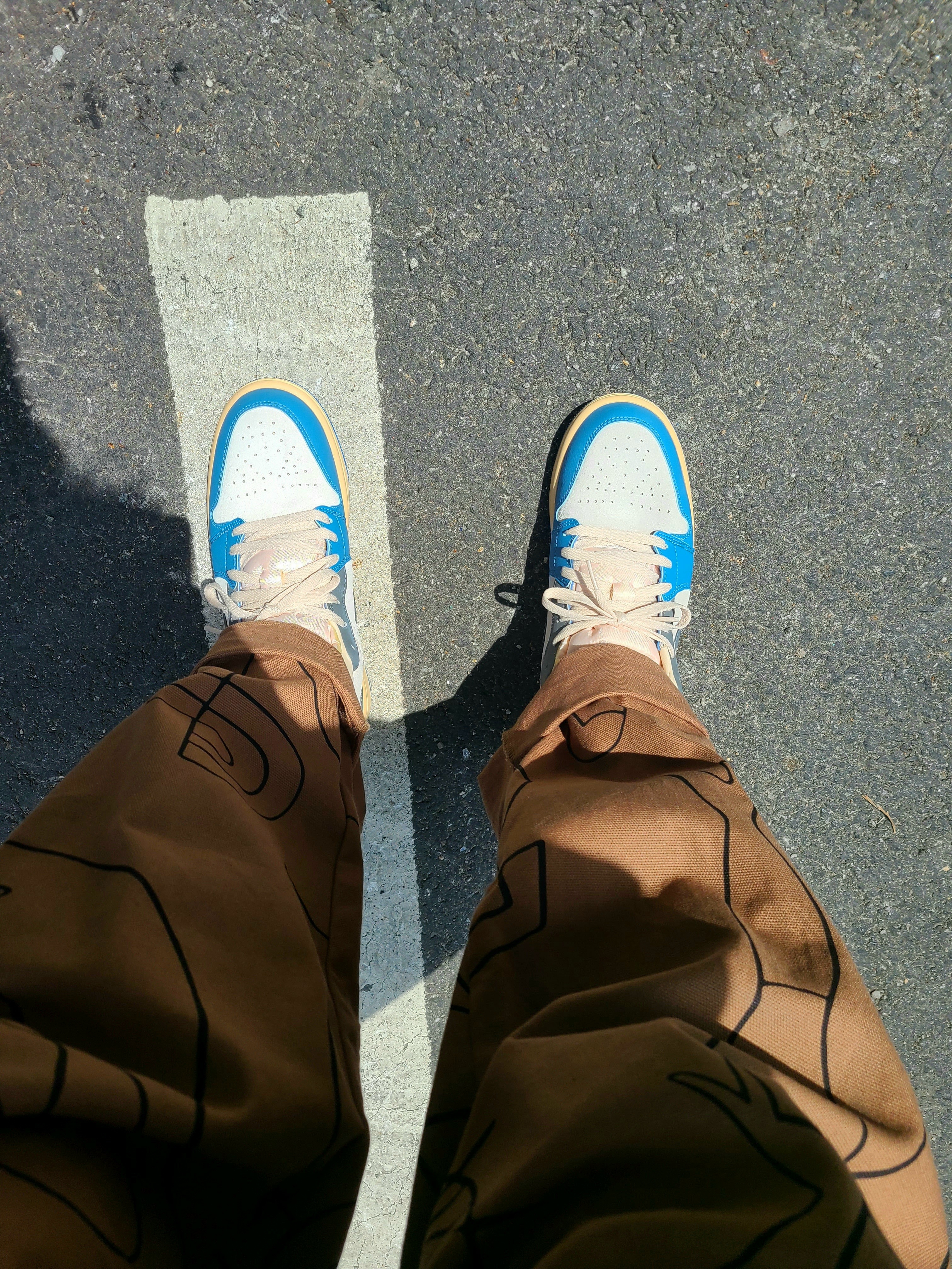 Jordan 1 Low SE Tokyo 96 착용 스타일 - 4