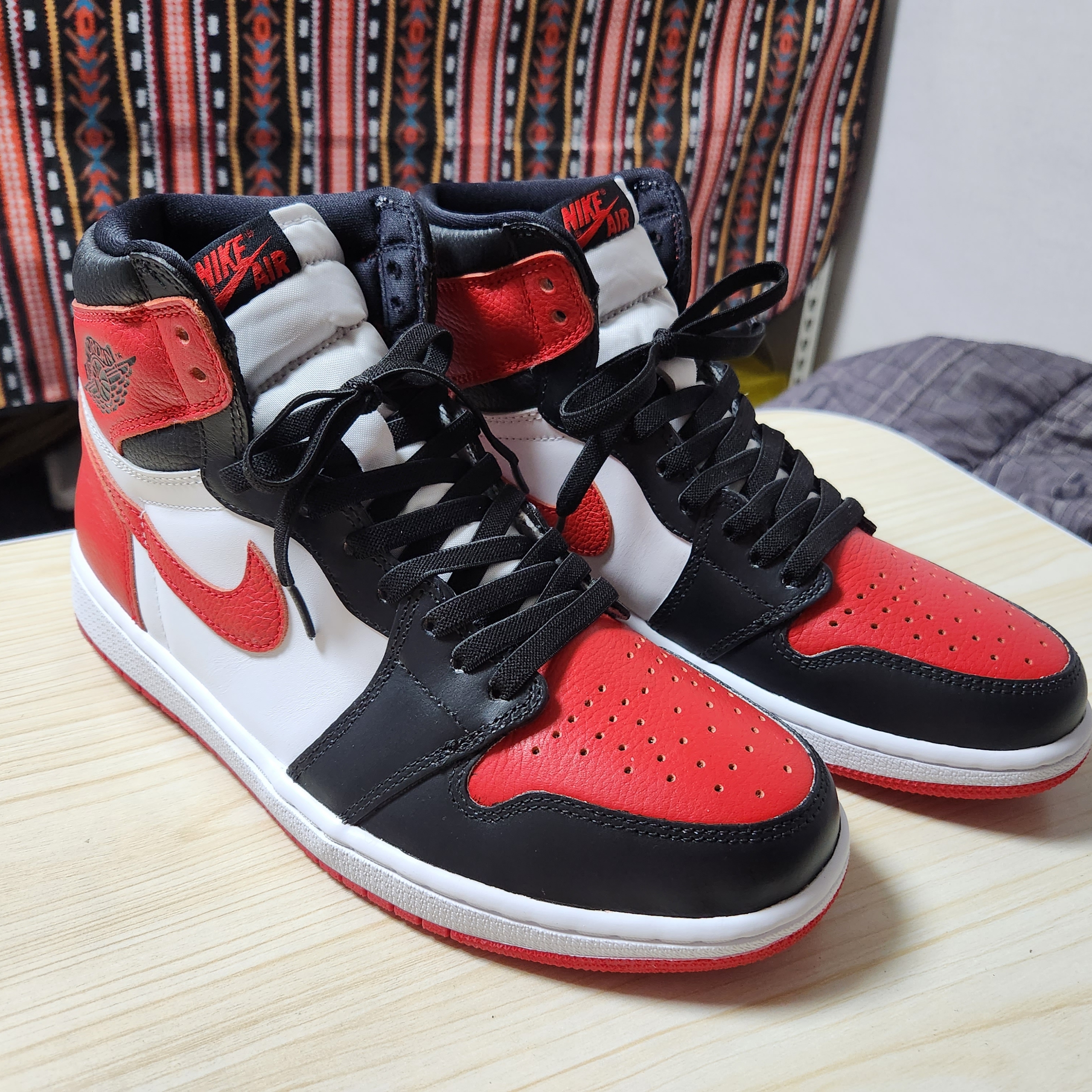 Jordan 1 Retro High OG Heritage 착용 스타일 - 2