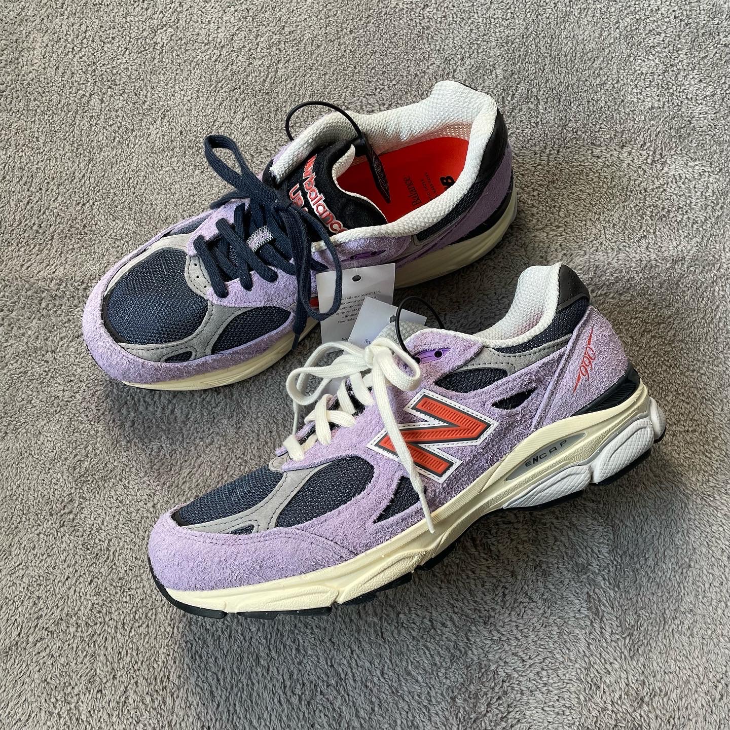 뉴발란스 990v3 메이드 인 USA 로우 애머시스트 착용 스타일 - 2