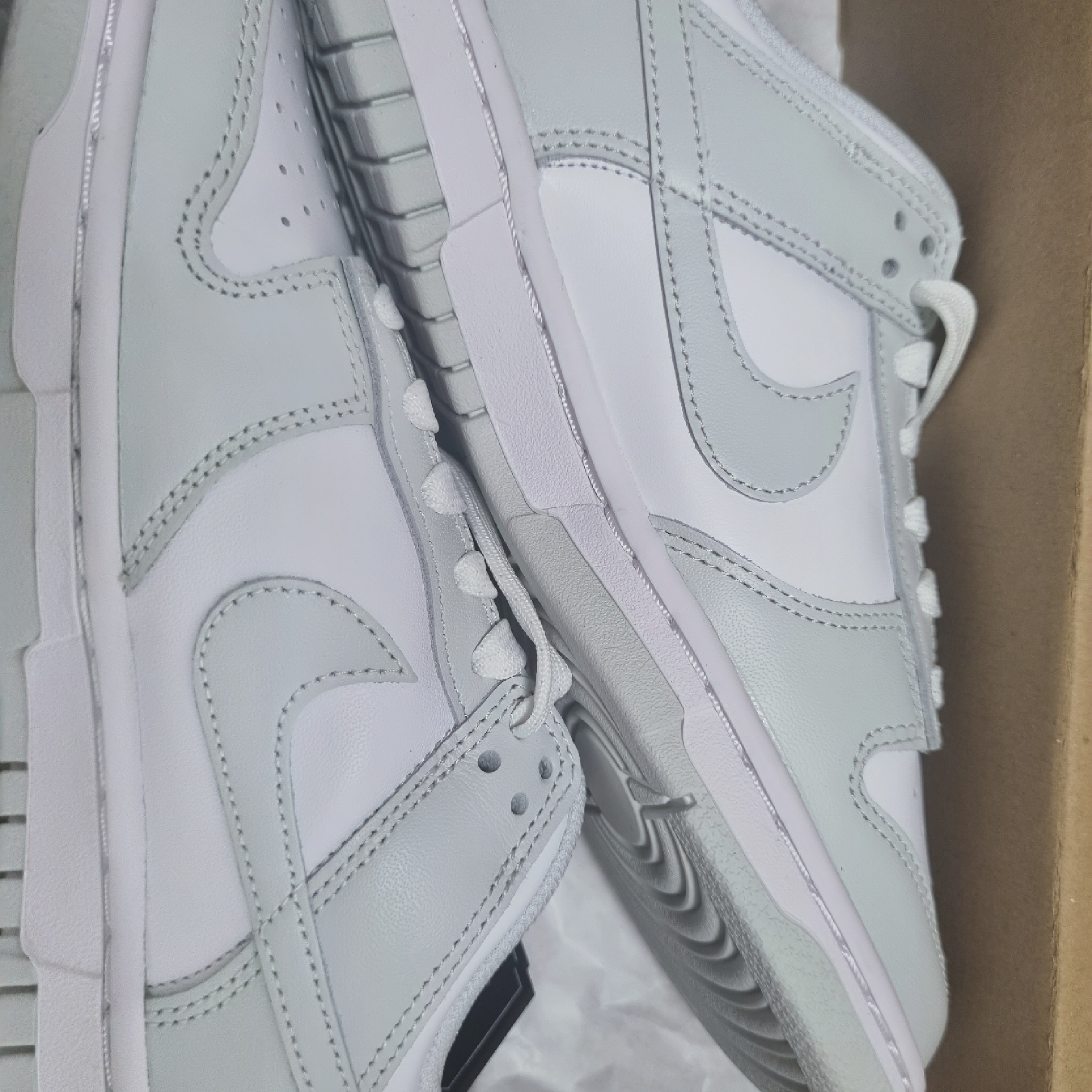 (W) Nike Dunk Low Photon Dust 착용 스타일