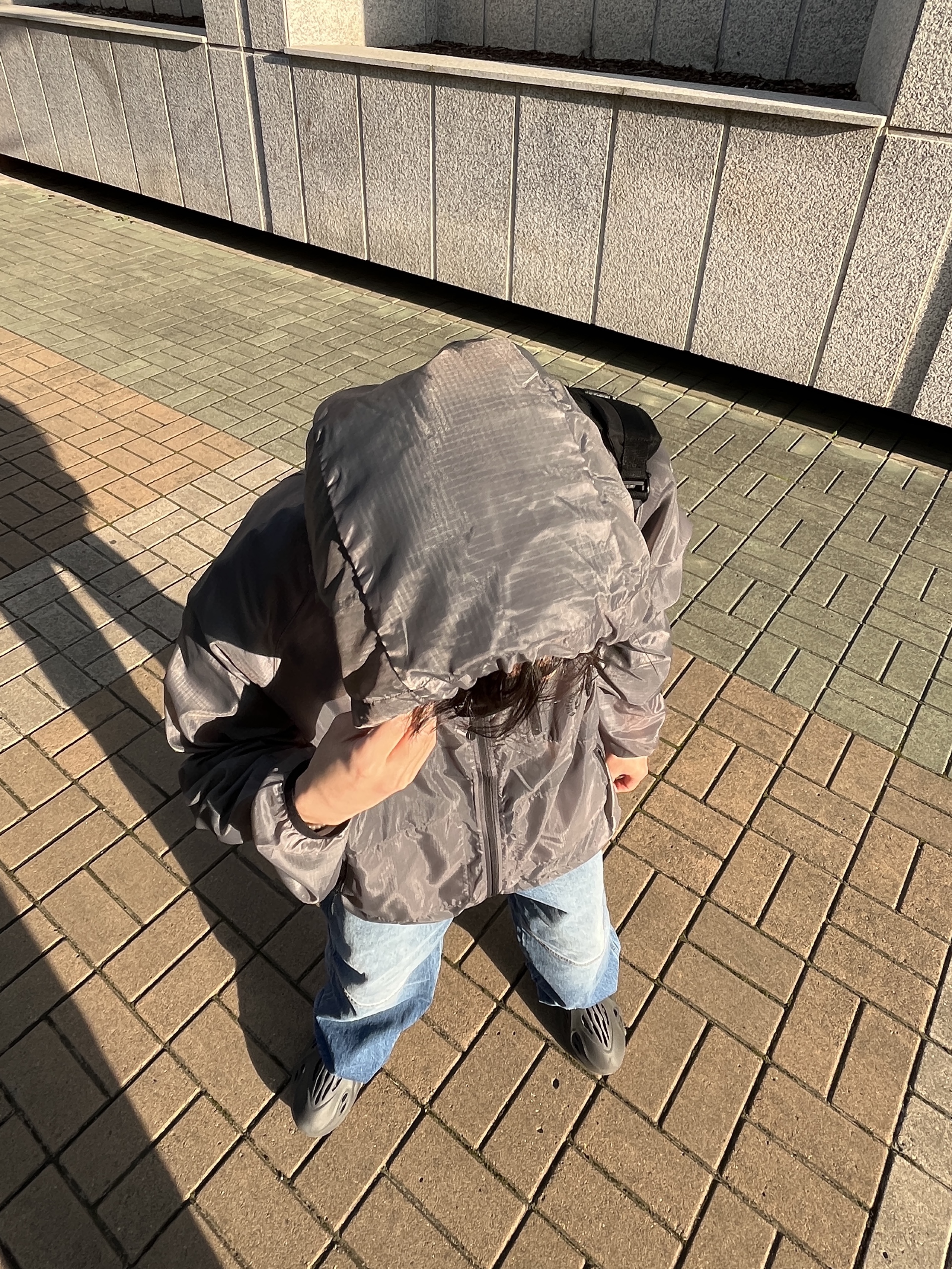 아디다스 이지 폼 러너 오닉스 착용 스타일 - 3
