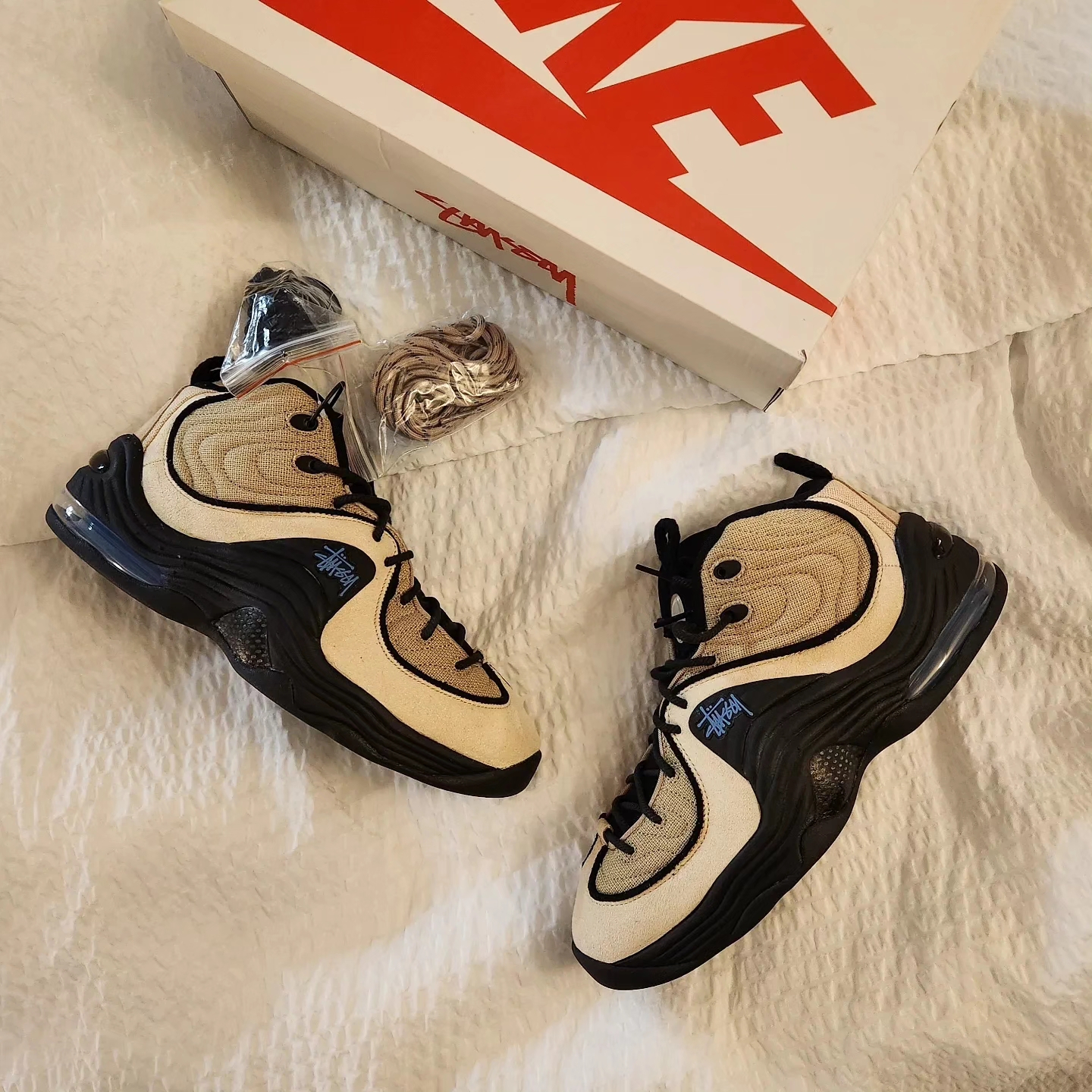 Nike x Stussy Air Penny II Rattan and Limestone 착용 스타일