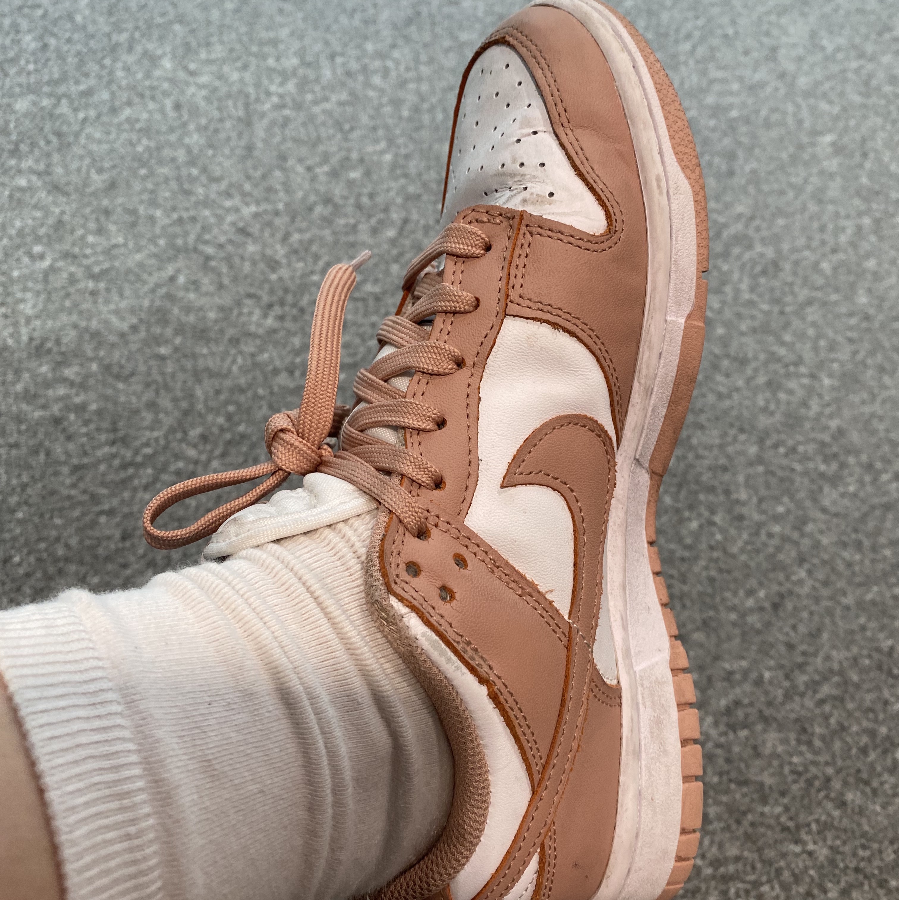 (W) Nike Dunk Low Rose Whisper 착용 스타일