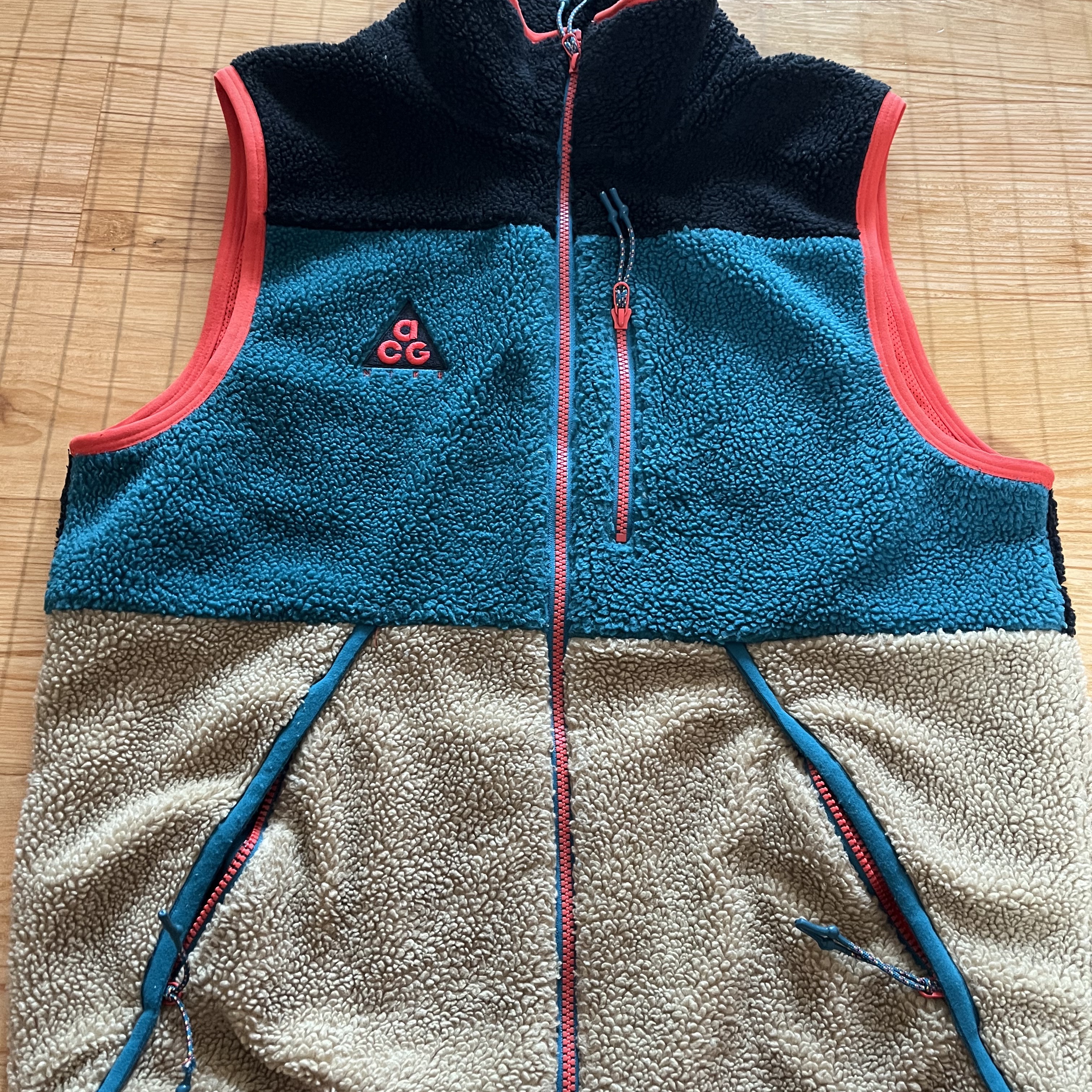Nike ACG Vest Black Parachute Beige Geode Teal - Asia 착용 스타일 - 1