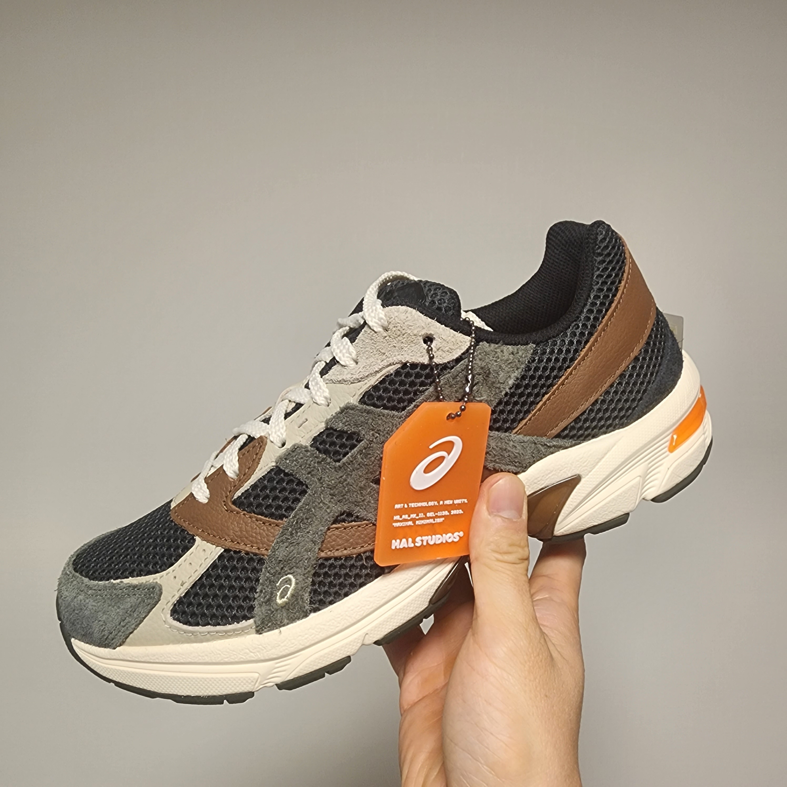 Asics x Hal Studios Gel-1130 MK-II Forest 착용 스타일 - 1