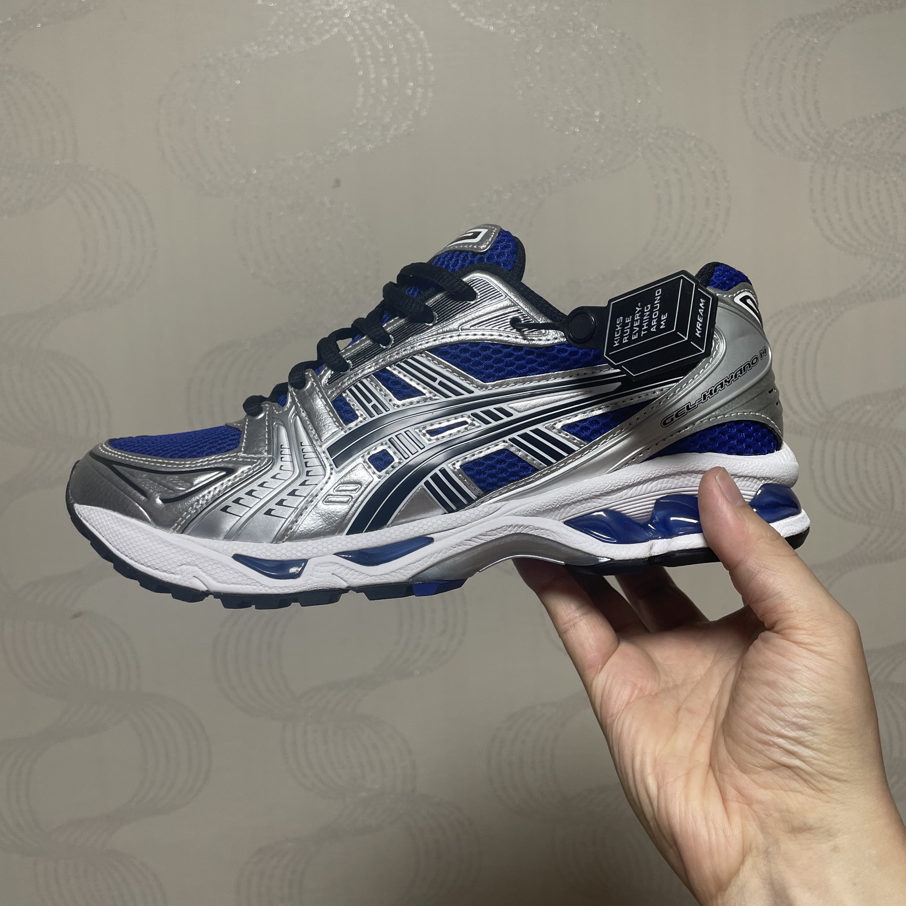 Asics Gel-Kayano 14 Monaco Blue Black 착용 스타일 - 3