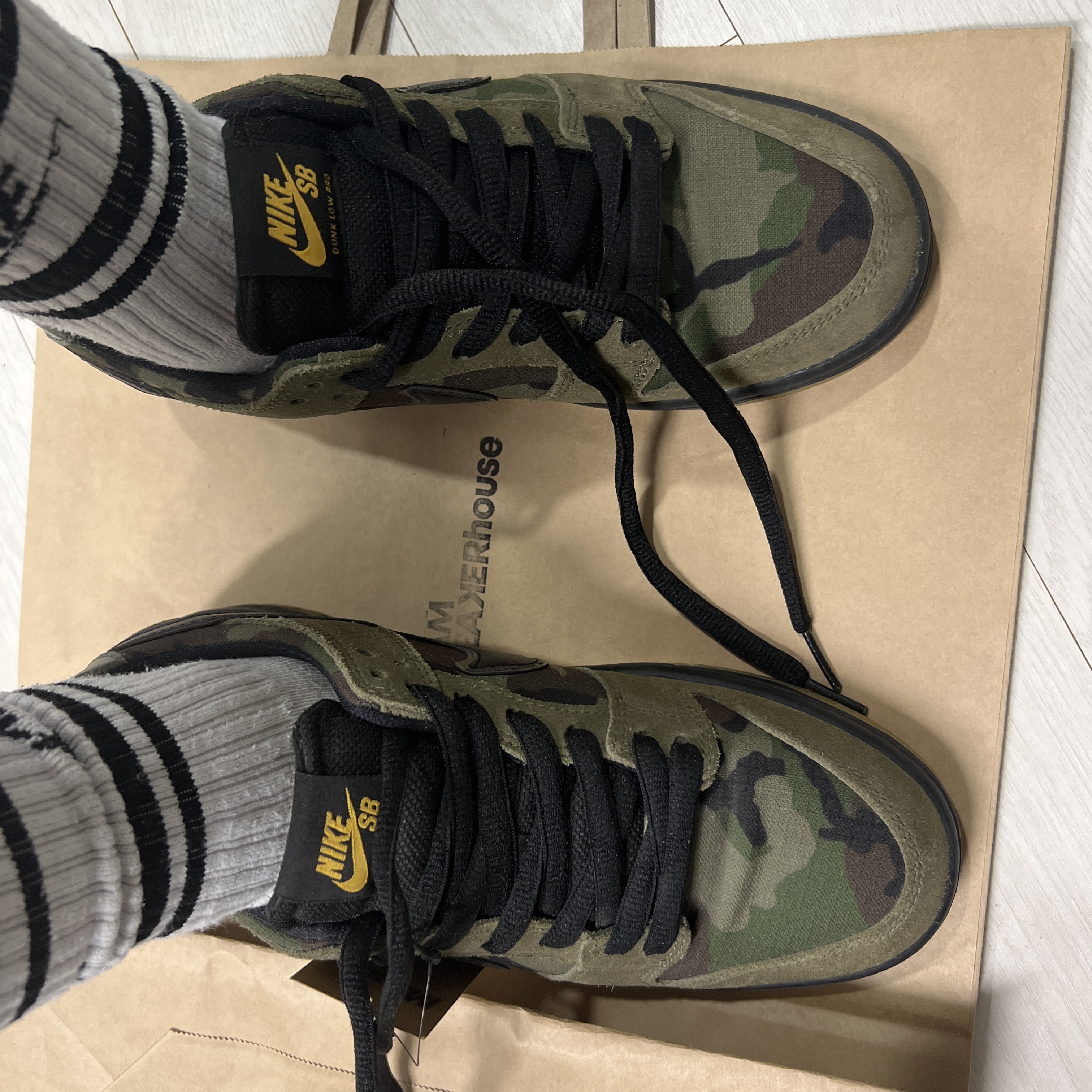 Nike SB Zoom Dunk Low Pro Skate Camo 착용 스타일 - 2