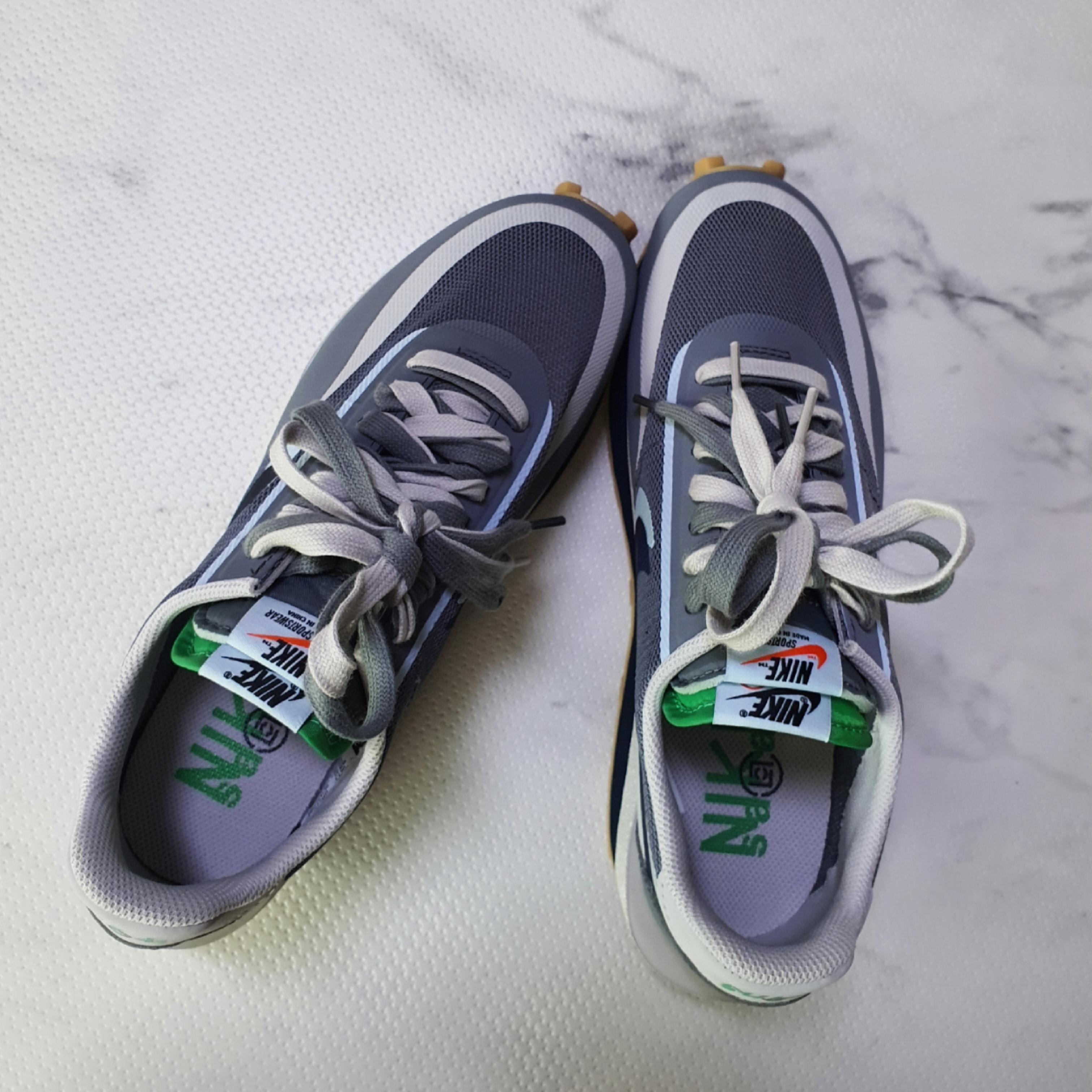 Nike x Sacai x Clot LDWaffle Cool Grey 착용 스타일 - 3