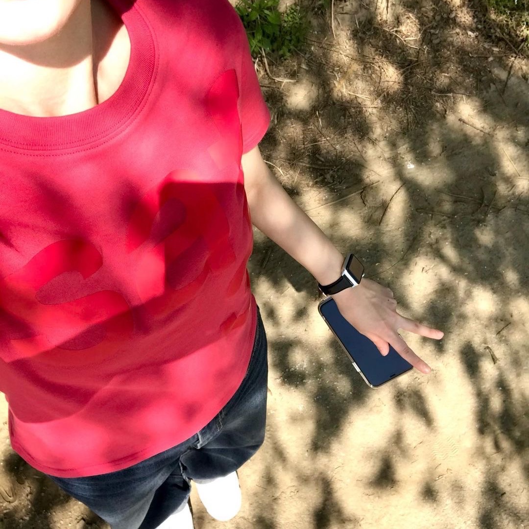 [예약 배송][KREAM 단독] Safarispot 1/2 Basic Safari T-Shirt Red 착용 스타일 - 4