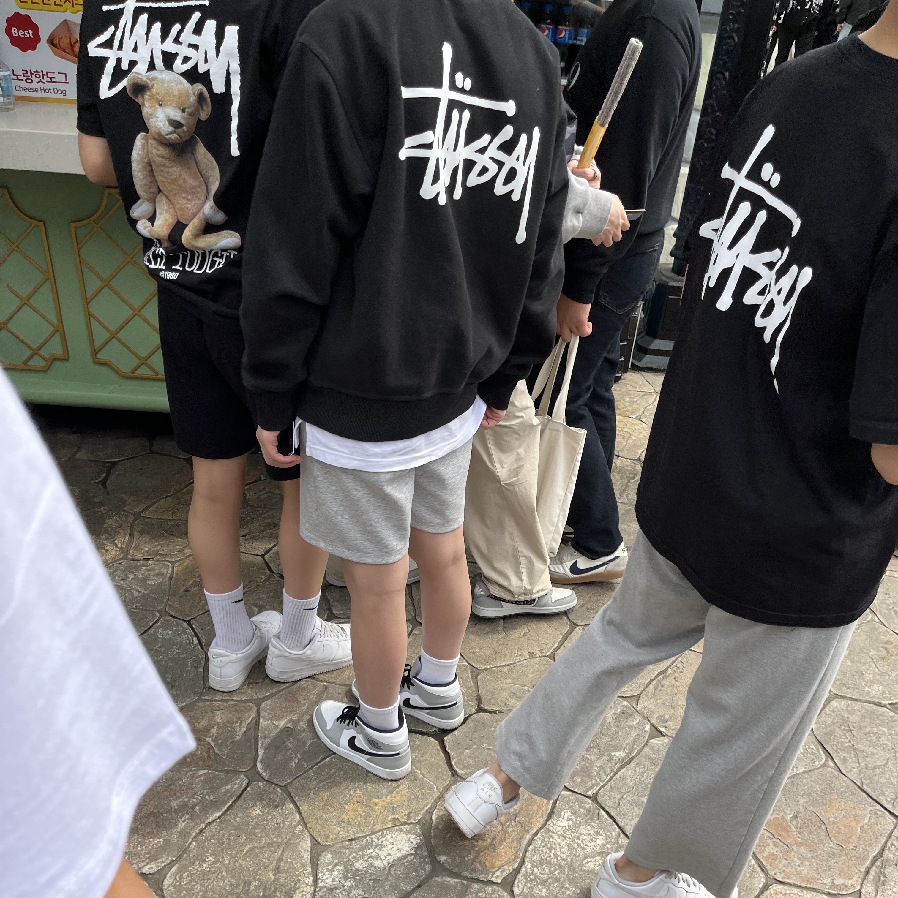 Stussy Basic Stussy T-Shirt Black 2023 착용 스타일