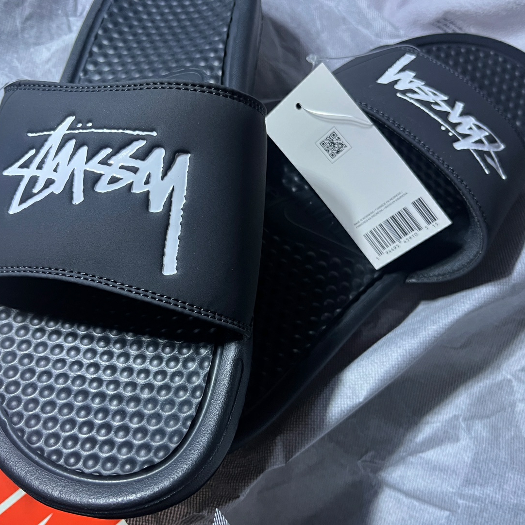 Nike x Stussy Benassi Slide Black 착용 스타일