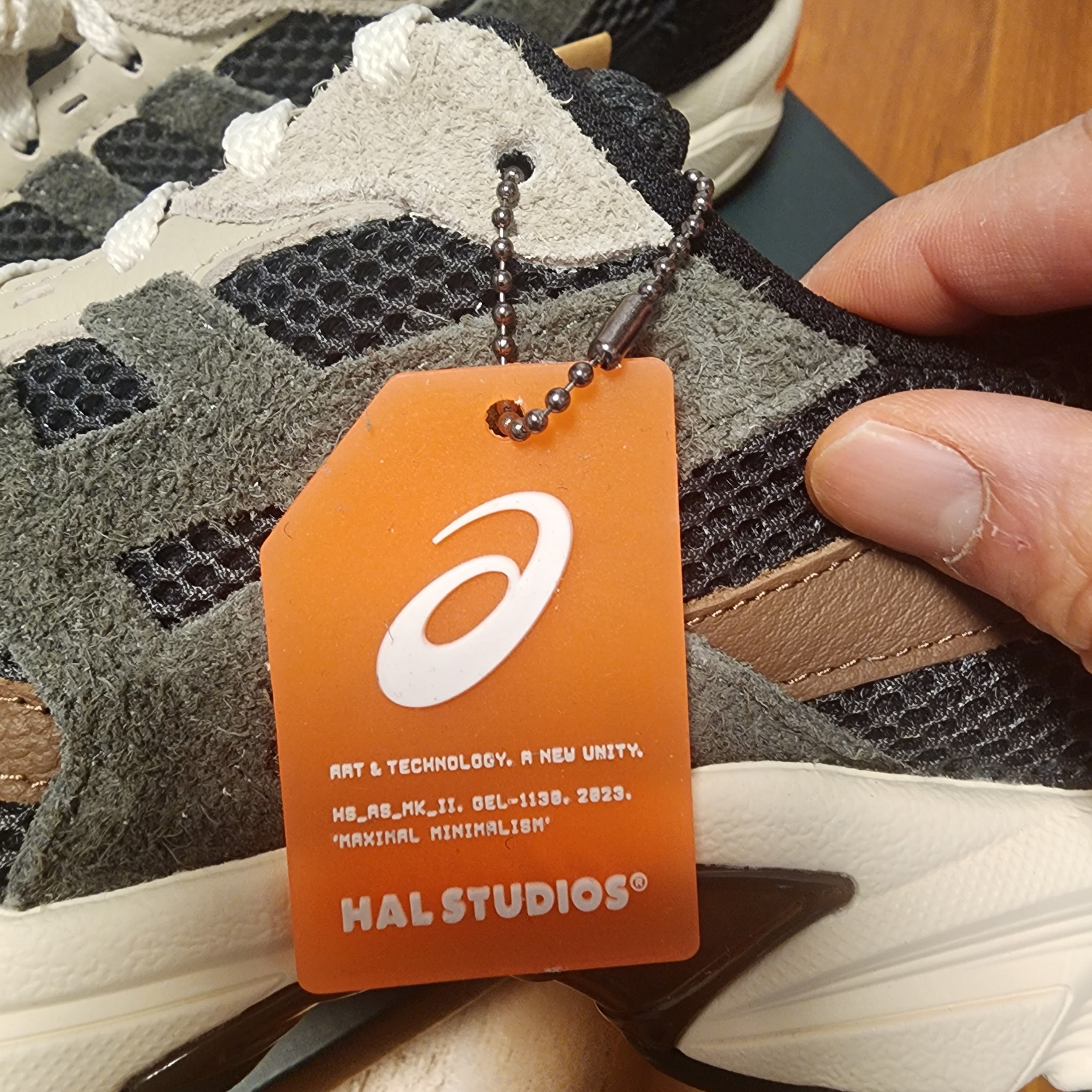 Asics x Hal Studios Gel-1130 MK-II Forest 착용 스타일 - 4