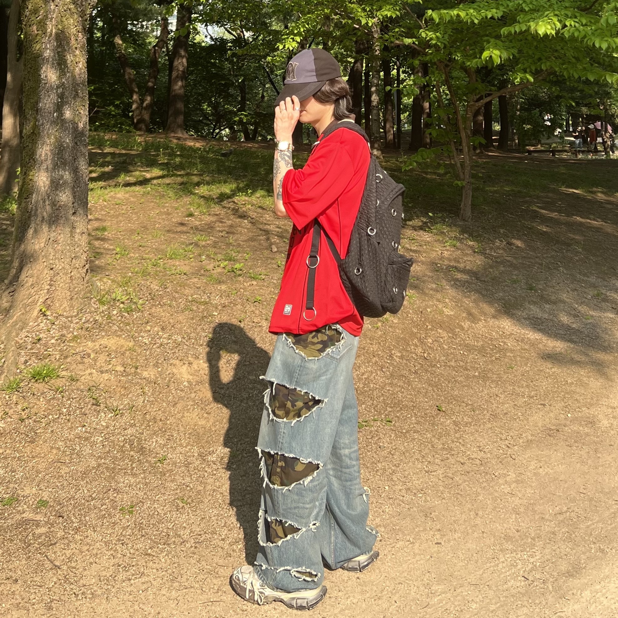 Balenciaga 3XL Sneakers Worn Out Light Beige 착용 스타일 - 1