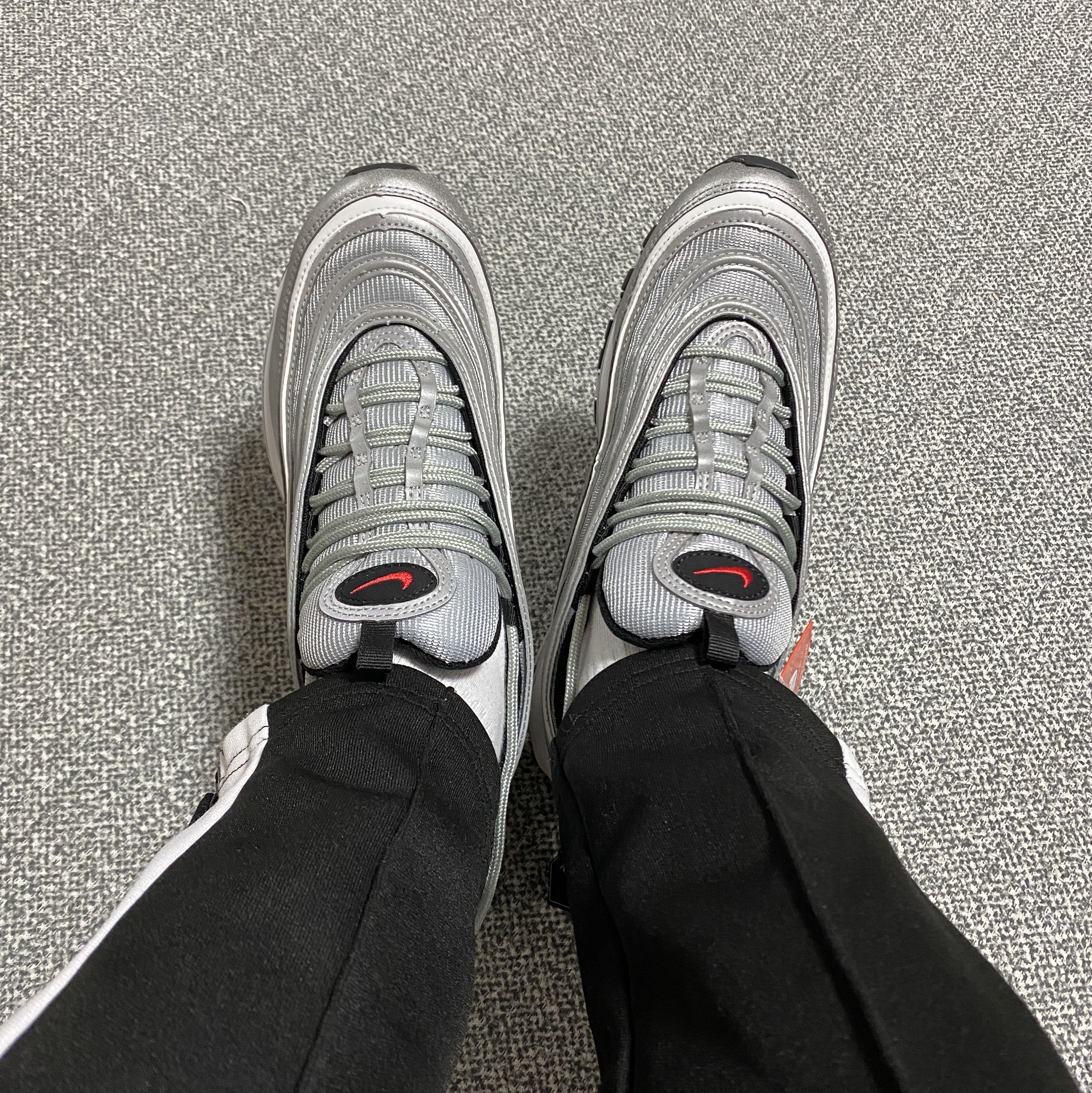 Nike Air Max 97 OG Silver Bullet 2022 착용 스타일