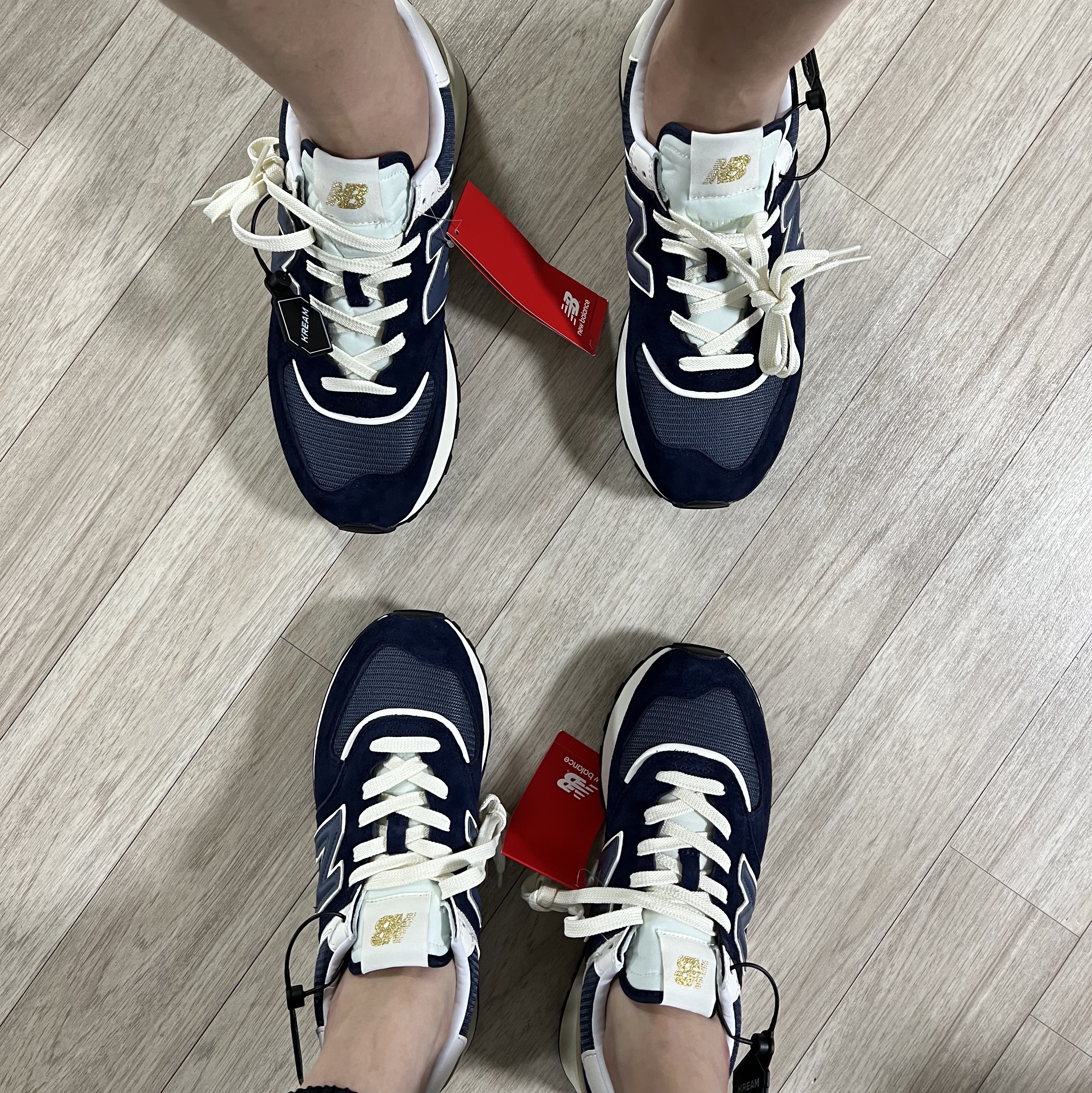 New Balance 574 Legacy Navy 착용 스타일
