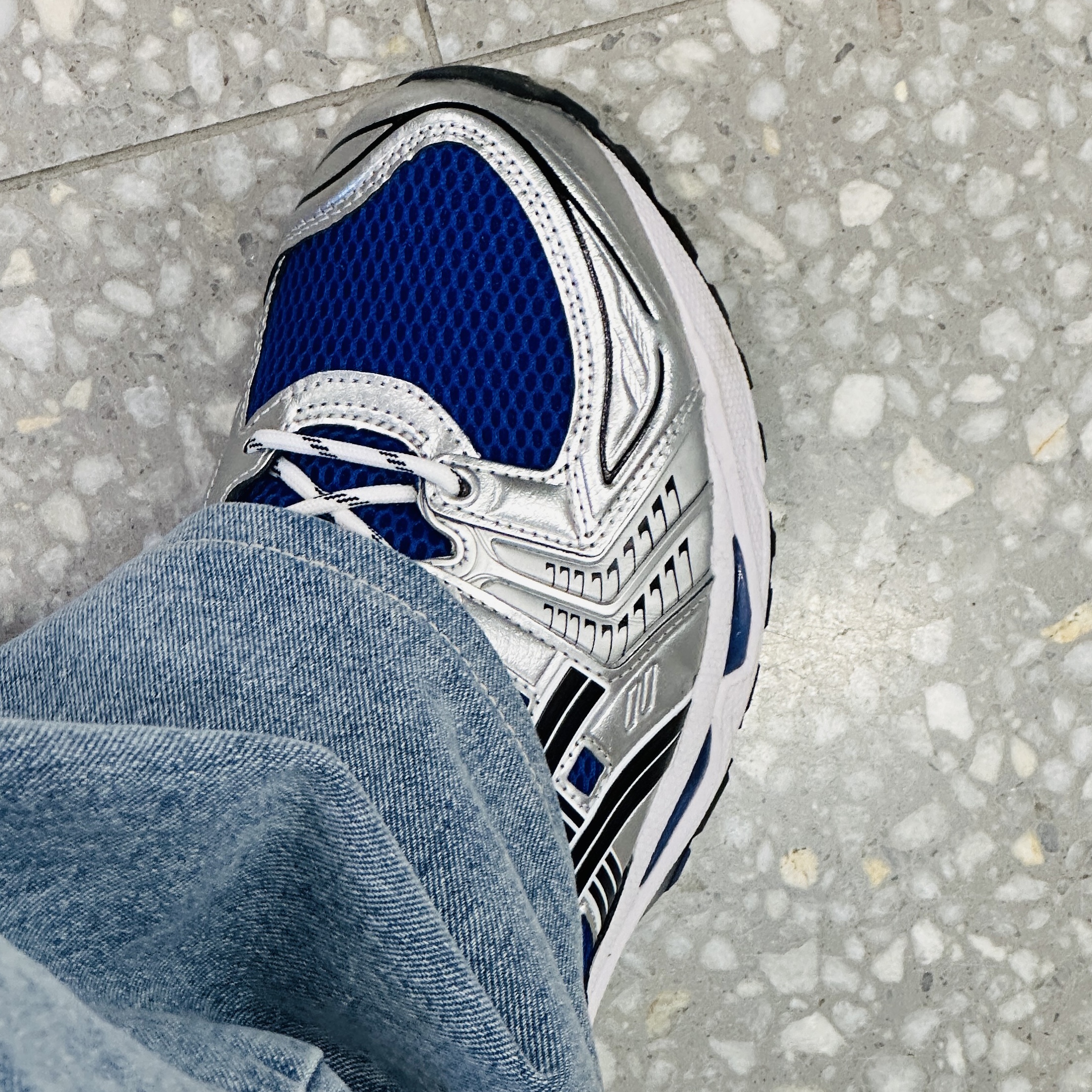 Asics Gel-Kayano 14 Monaco Blue Black 착용 스타일 - 2