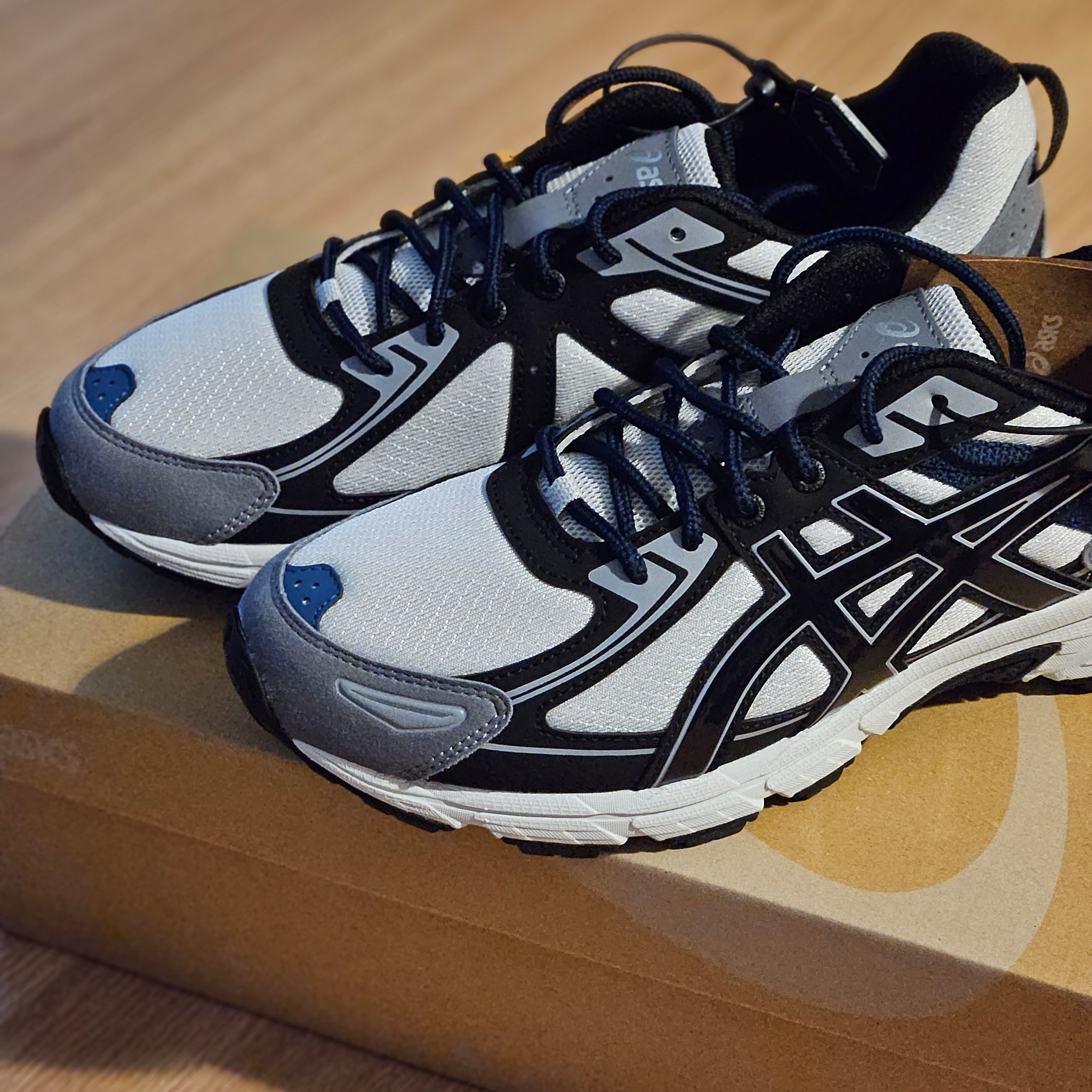 Asics Gel-Venture 6 SPS Glacier Grey 착용 스타일