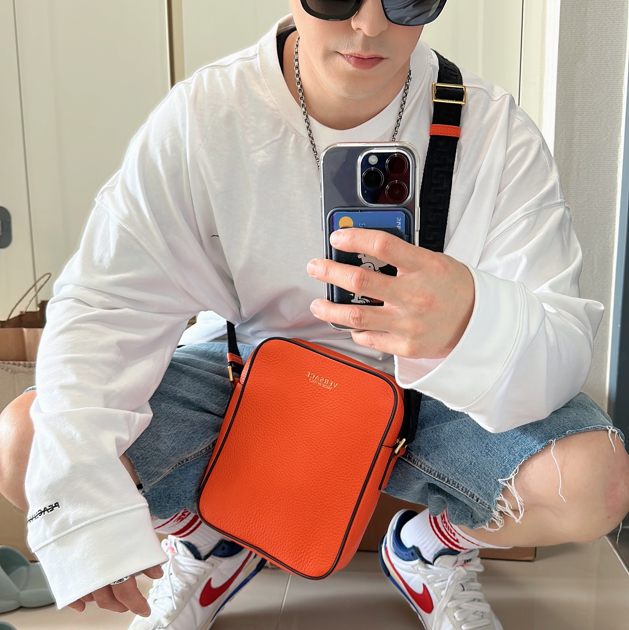 나이키 헤리티지 86 캡 원 블루, 나이키 x 피스마이너스원 롱슬리브 티셔츠 화이트 (DR0098-100) 착용 스타일 - 1