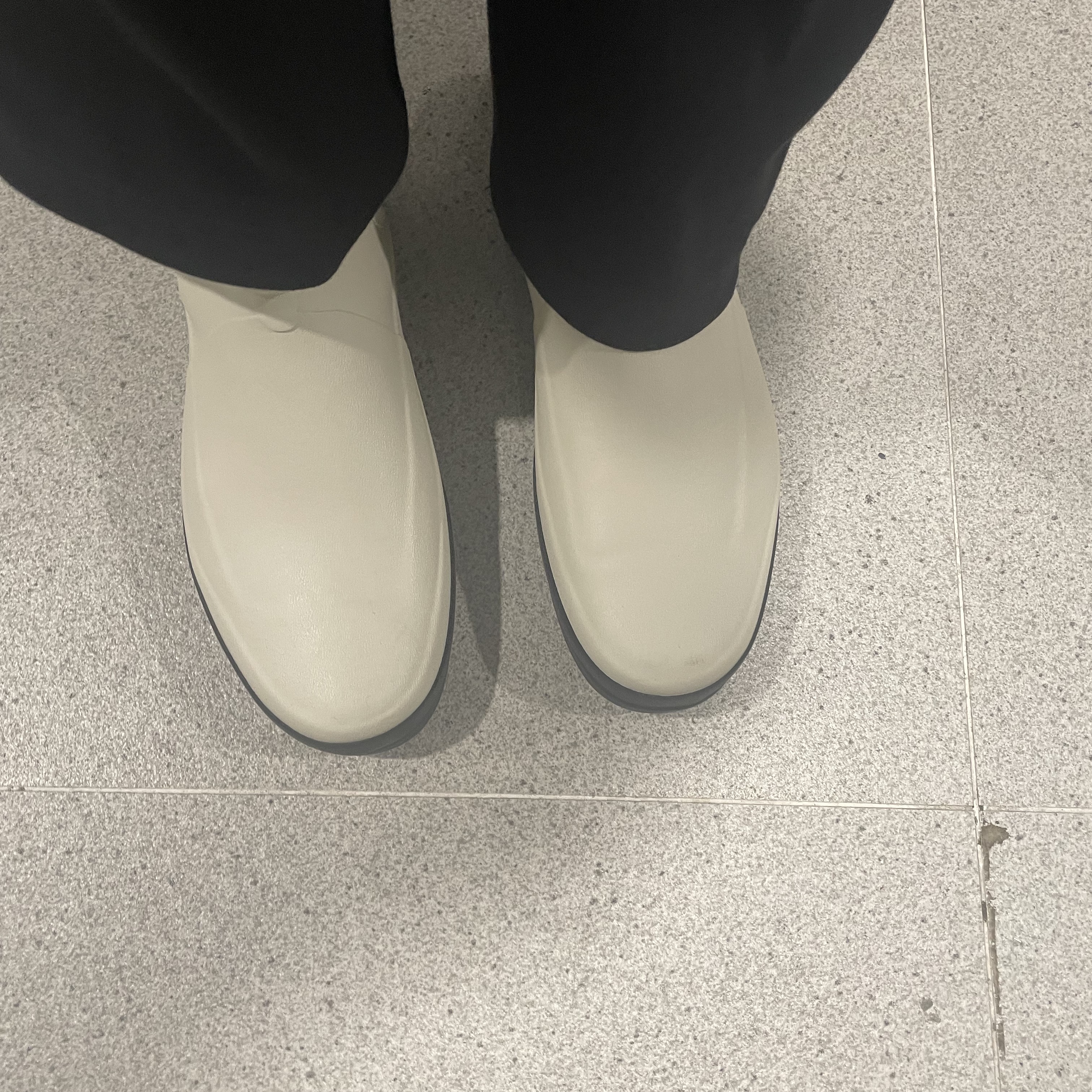 Moonstar 810s ET027 Marke Modi White 착용 스타일