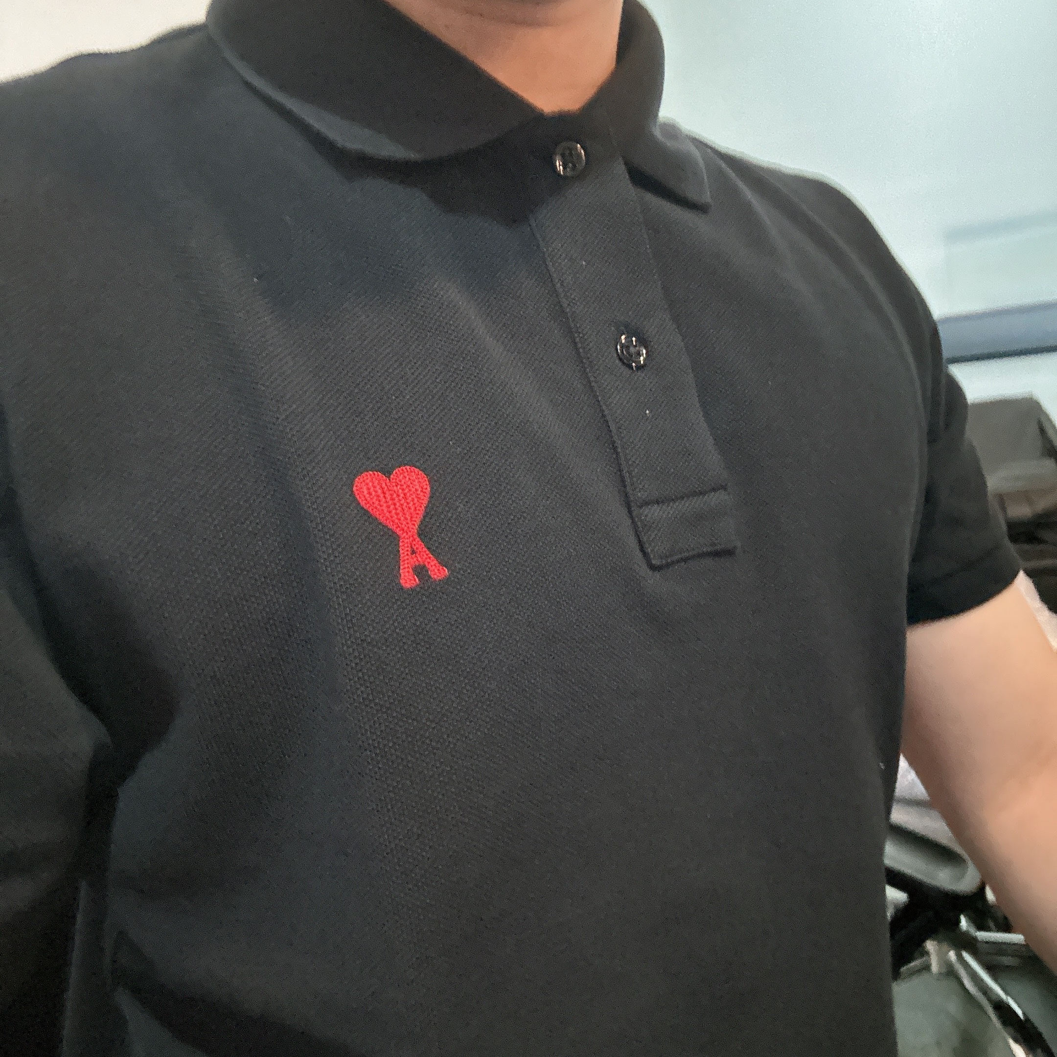 AMI de Coeur Polo Shirt Black 착용 스타일