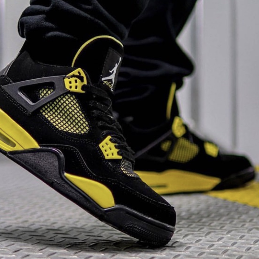 Jordan 4 Retro Thunder 2023 착용 스타일 - 4