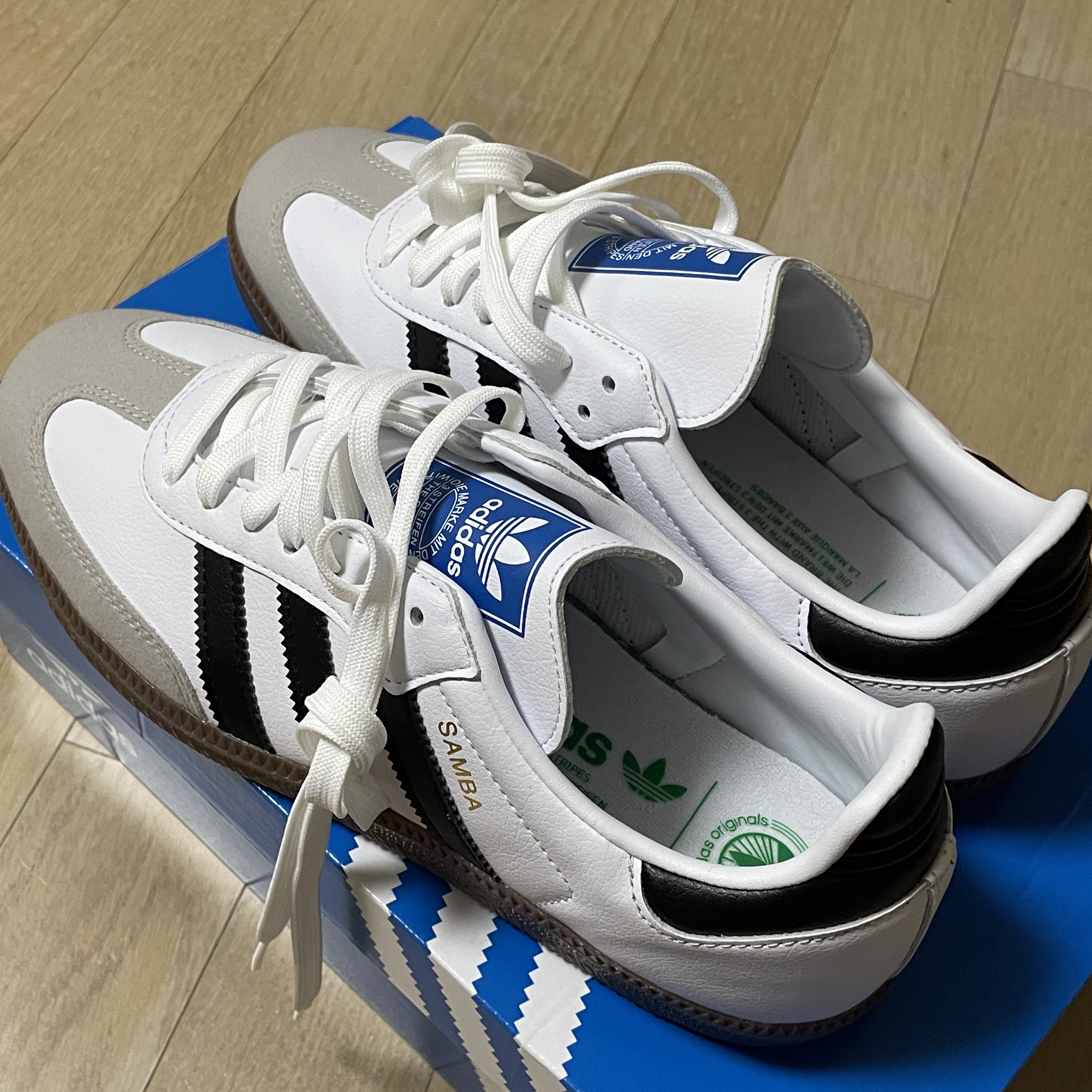 Adidas Samba Vegan White Black 착용 스타일
