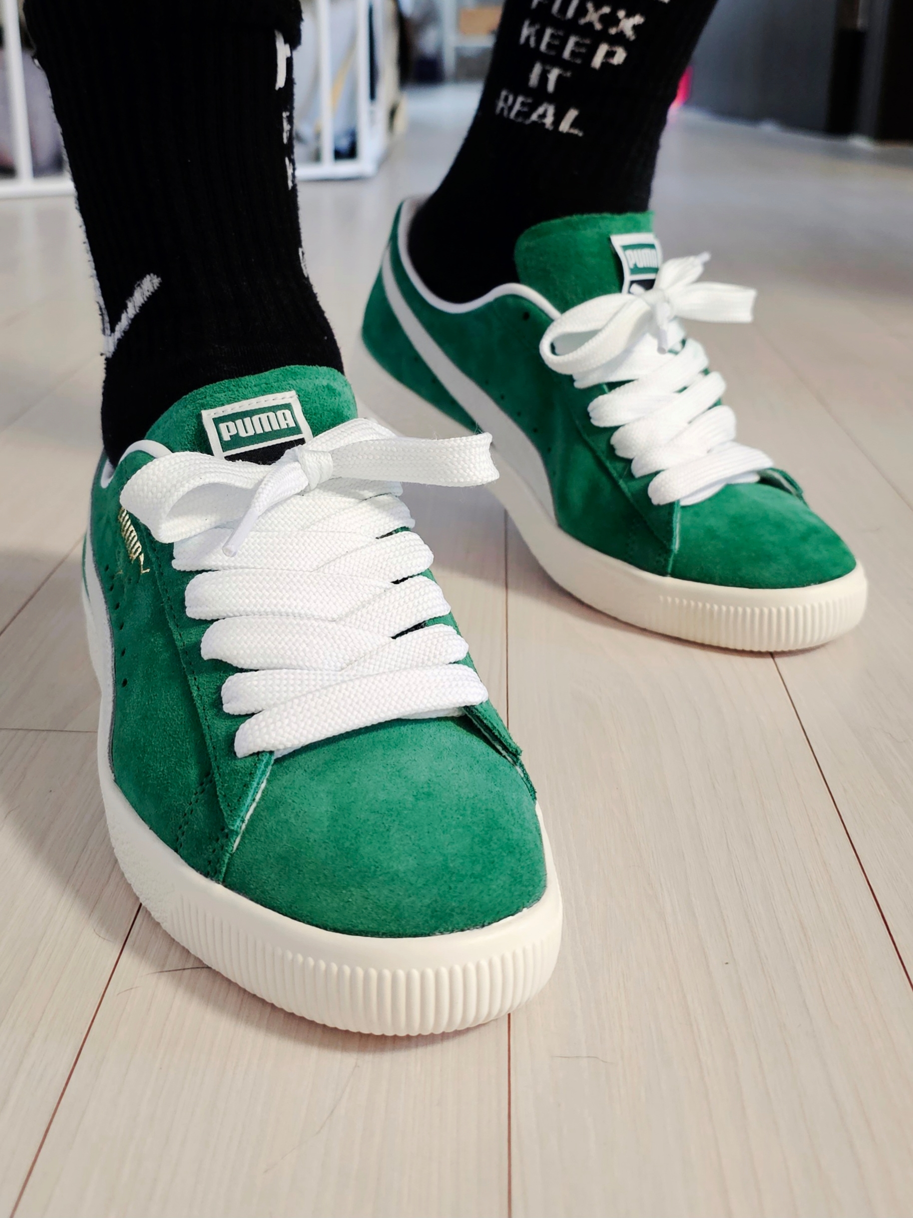 Puma Clyde OG Burdent Green 착용 스타일