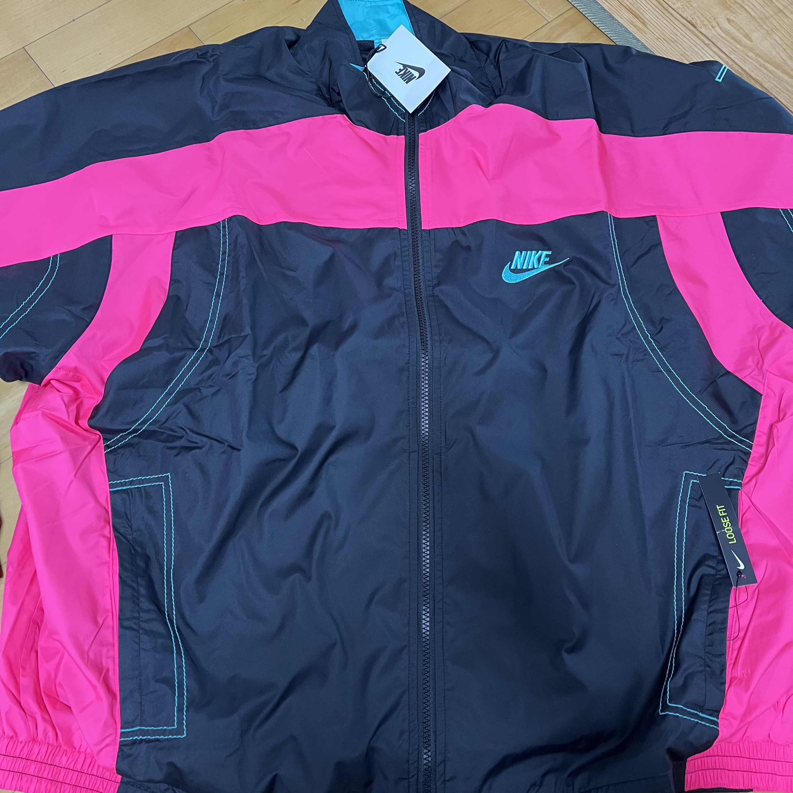 Nike x Atmos NRG Vintage PTHWK Track Jacket Black 착용 스타일