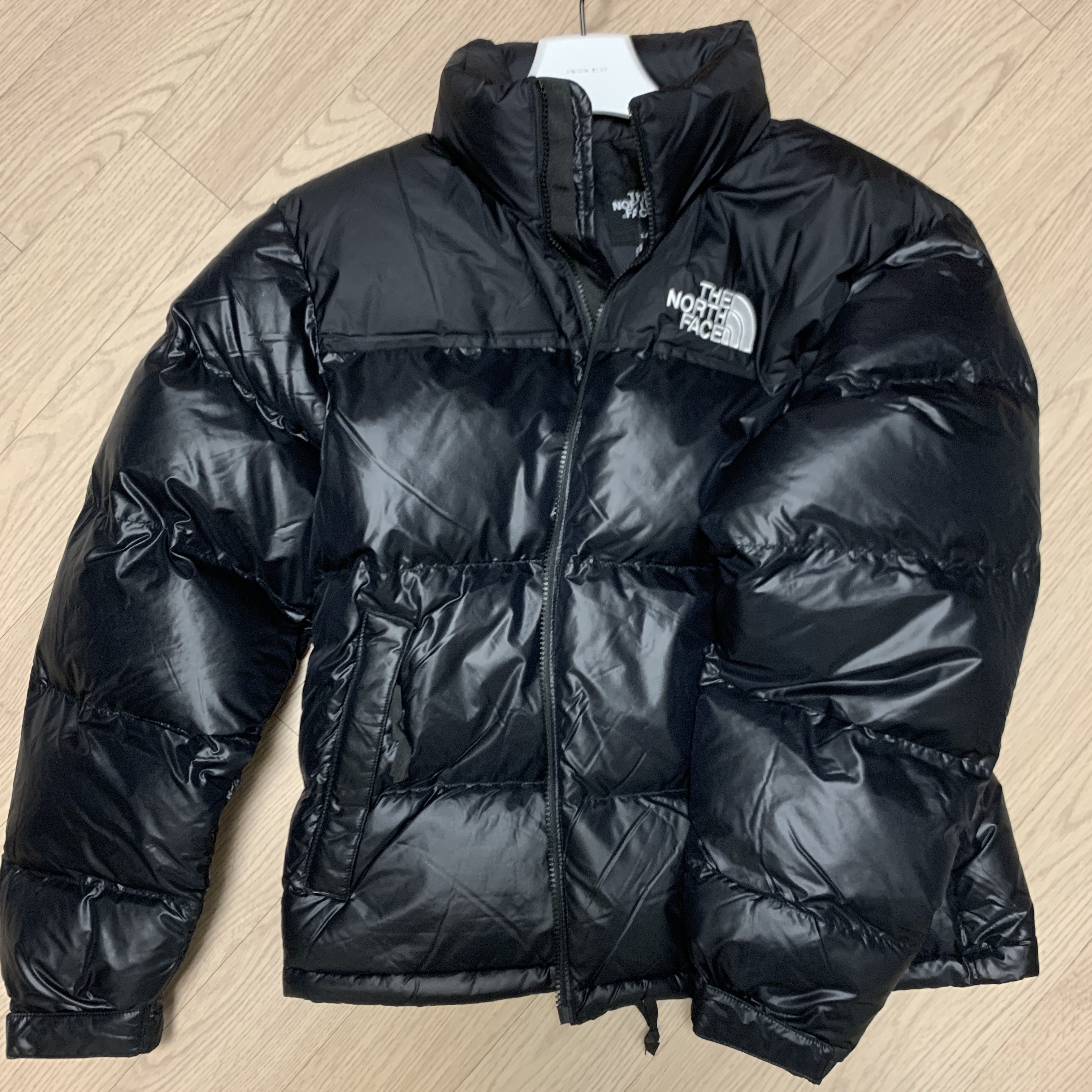 The North Face Nuptse Hybrid Down Ball Jacket Black 착용 스타일
