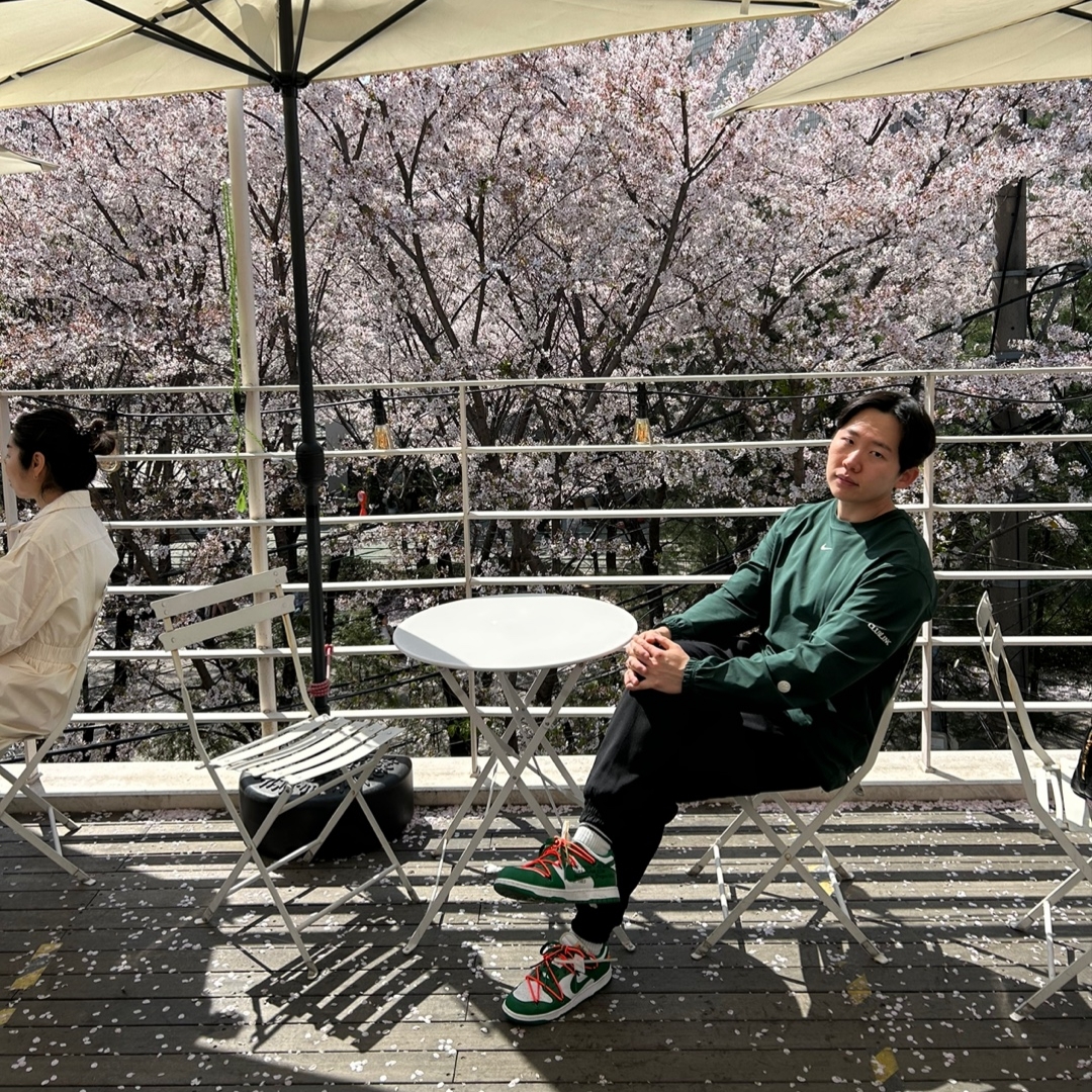 나이키 x 오프화이트 덩크 로우 파인 그린, 나이키 x 드레이크 녹타 골프 크루넥 탑 그린 - US/EU 착용 스타일