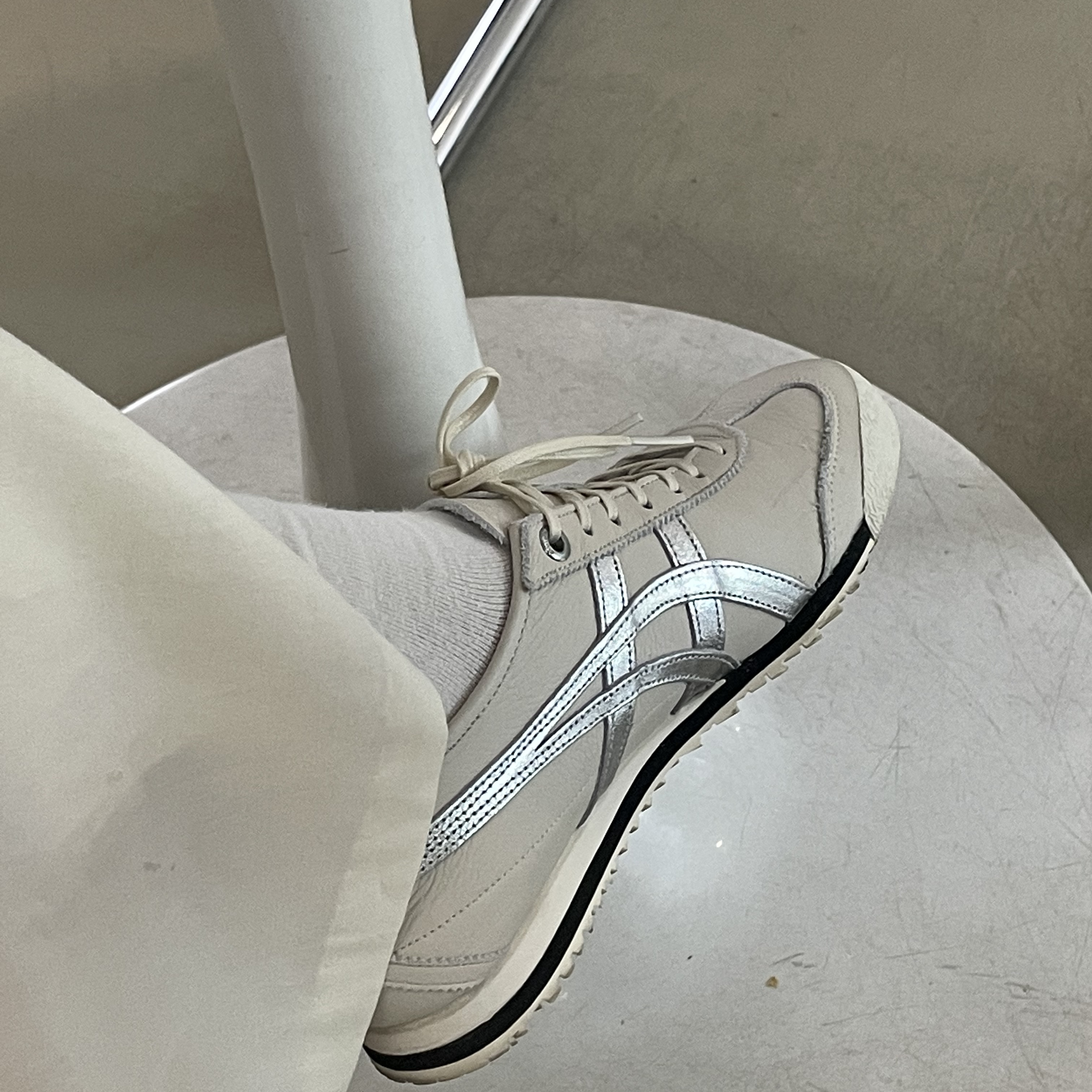 Onitsuka Tiger Mexico 66 SD Birch Silver 착용 스타일