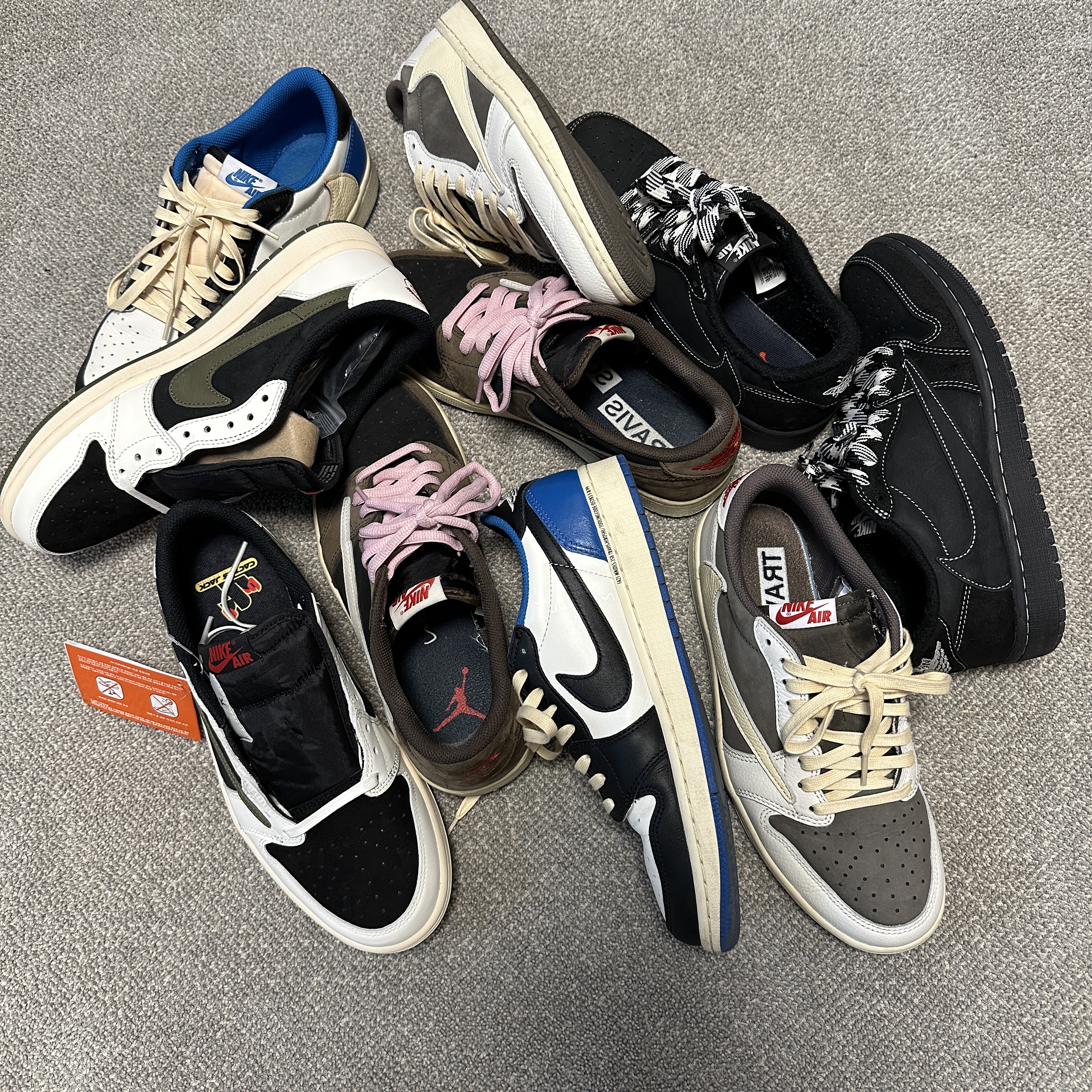 Jordan 1 x Travis Scott Retro Low OG SP Sail and Ridgerock, Jordan 1 x Travis Scott Retro Low OG SP Black Phantom 착용 스타일