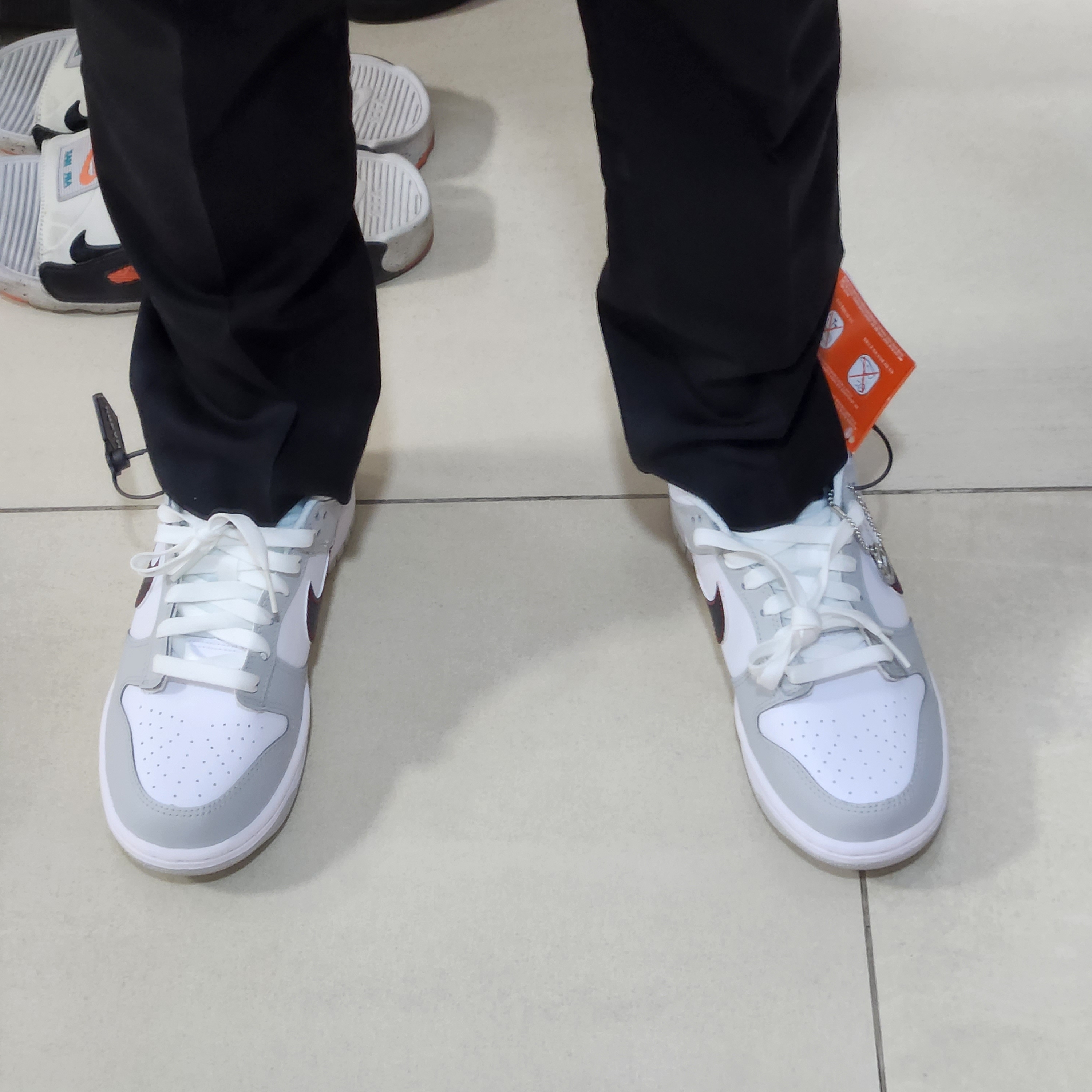 (GS) Nike Dunk Low SE Jackpot 착용 스타일 - 2