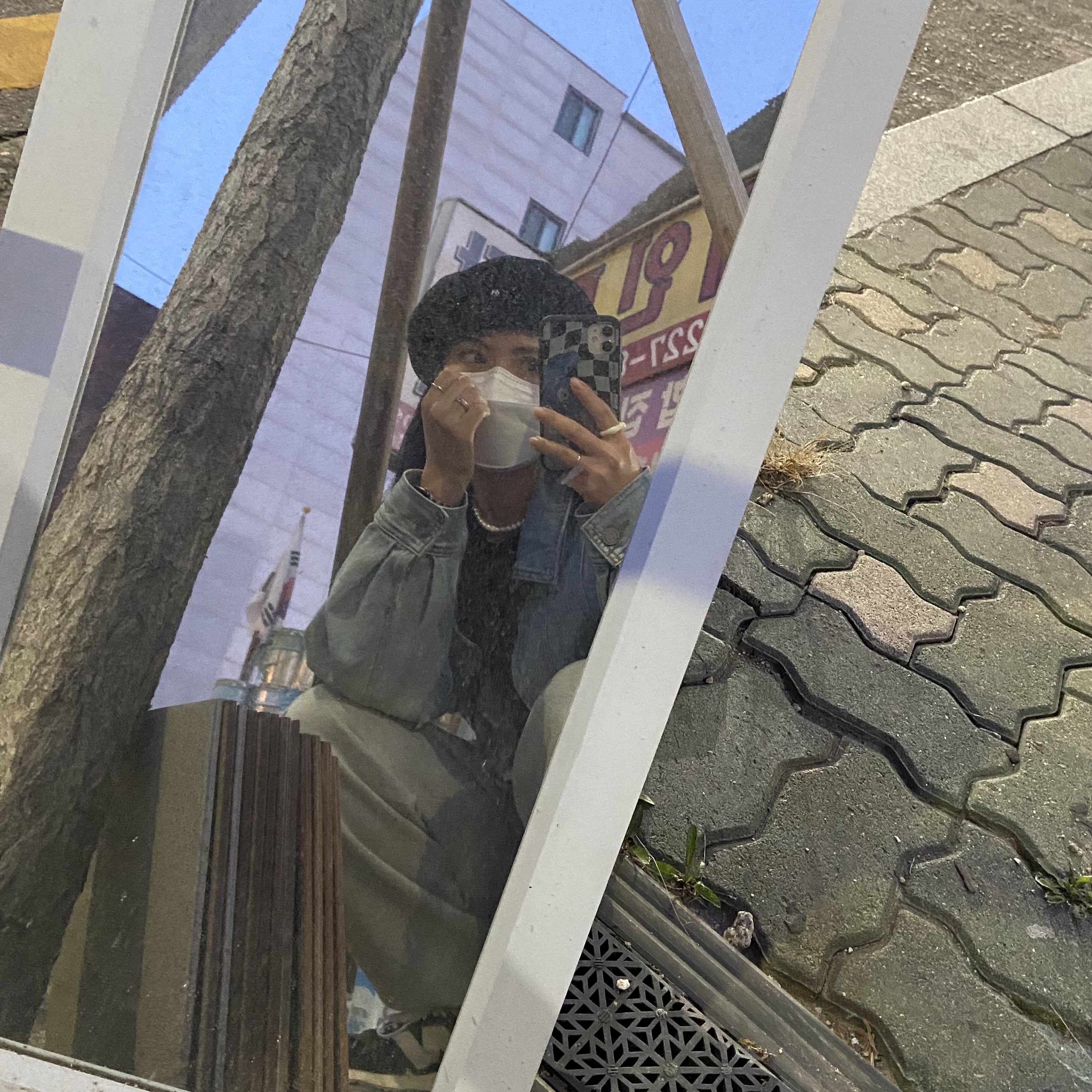 (GS) 나이키 덩크 로우 블랙 착용 스타일 - 3