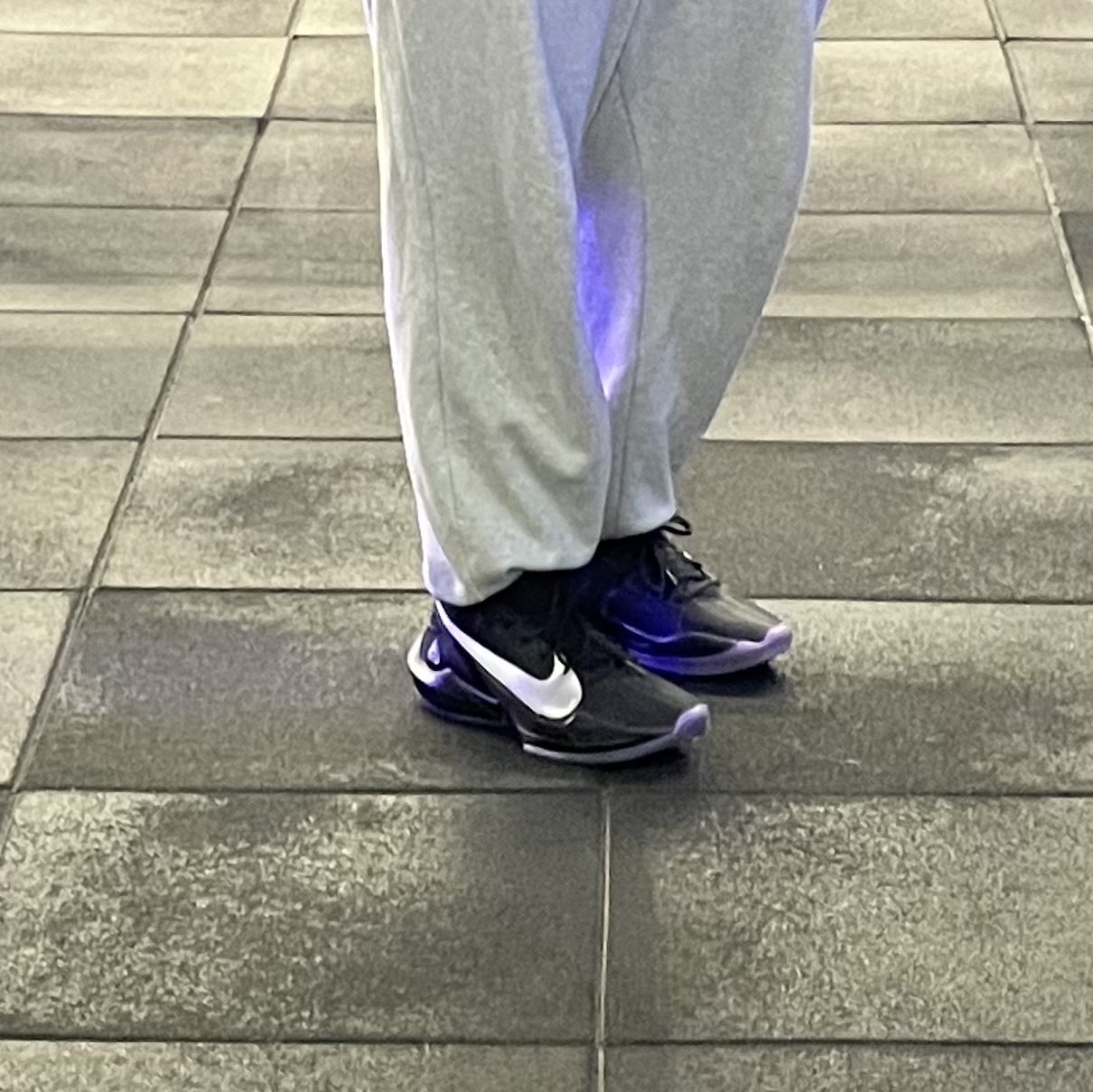 Nike Zoom Freak 2 Black Metallic Silver 착용 스타일
