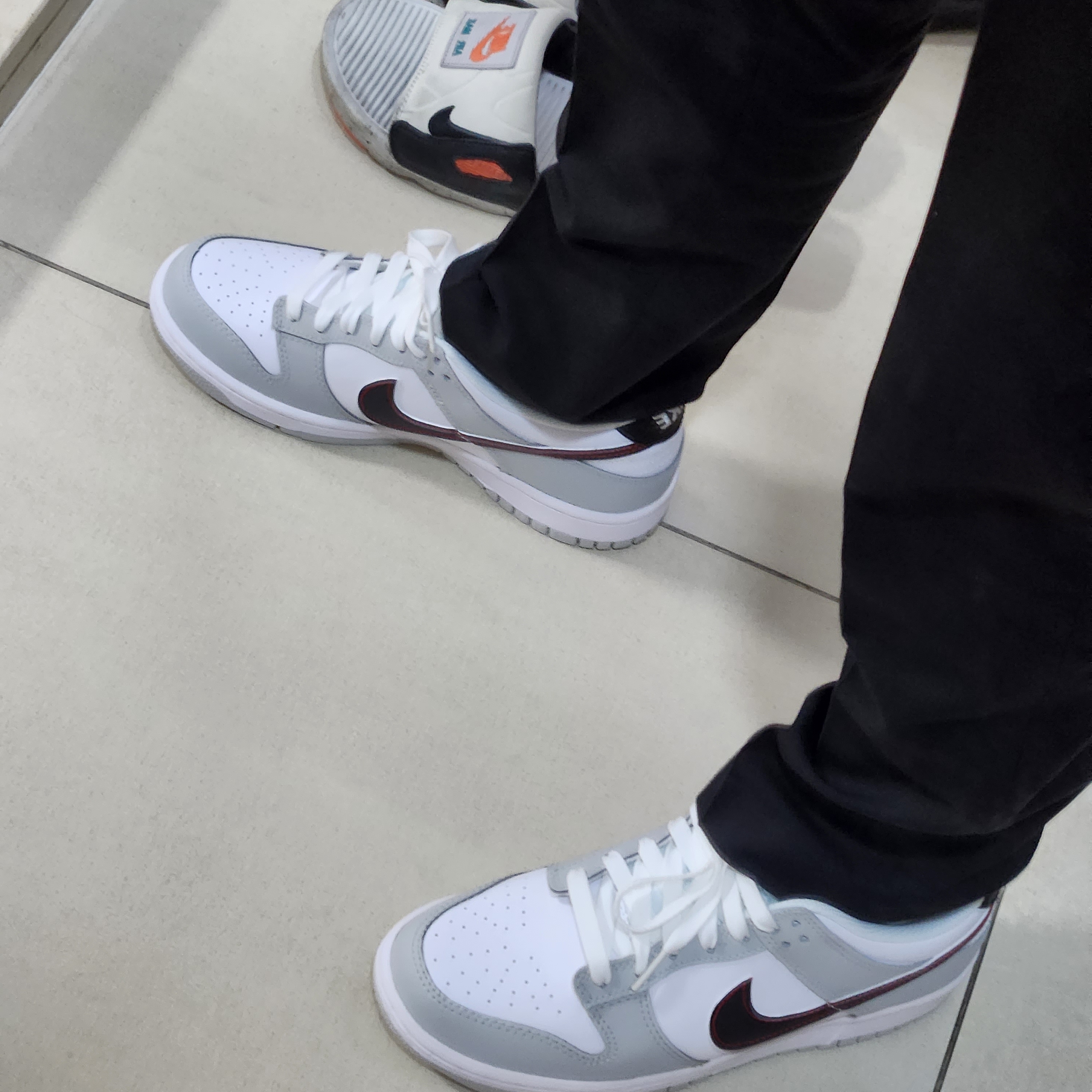 (GS) Nike Dunk Low SE Jackpot 착용 스타일 - 3
