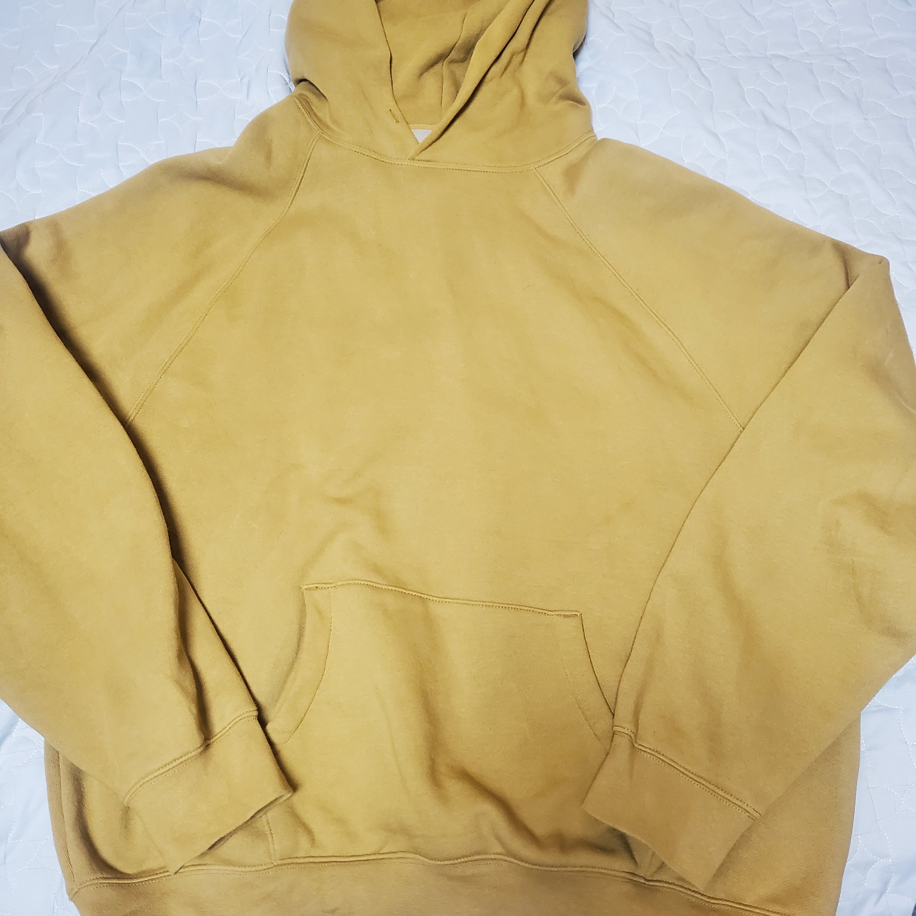 Essentials Pull-Over Hoodie Amber - 21FW 착용 스타일 - 1
